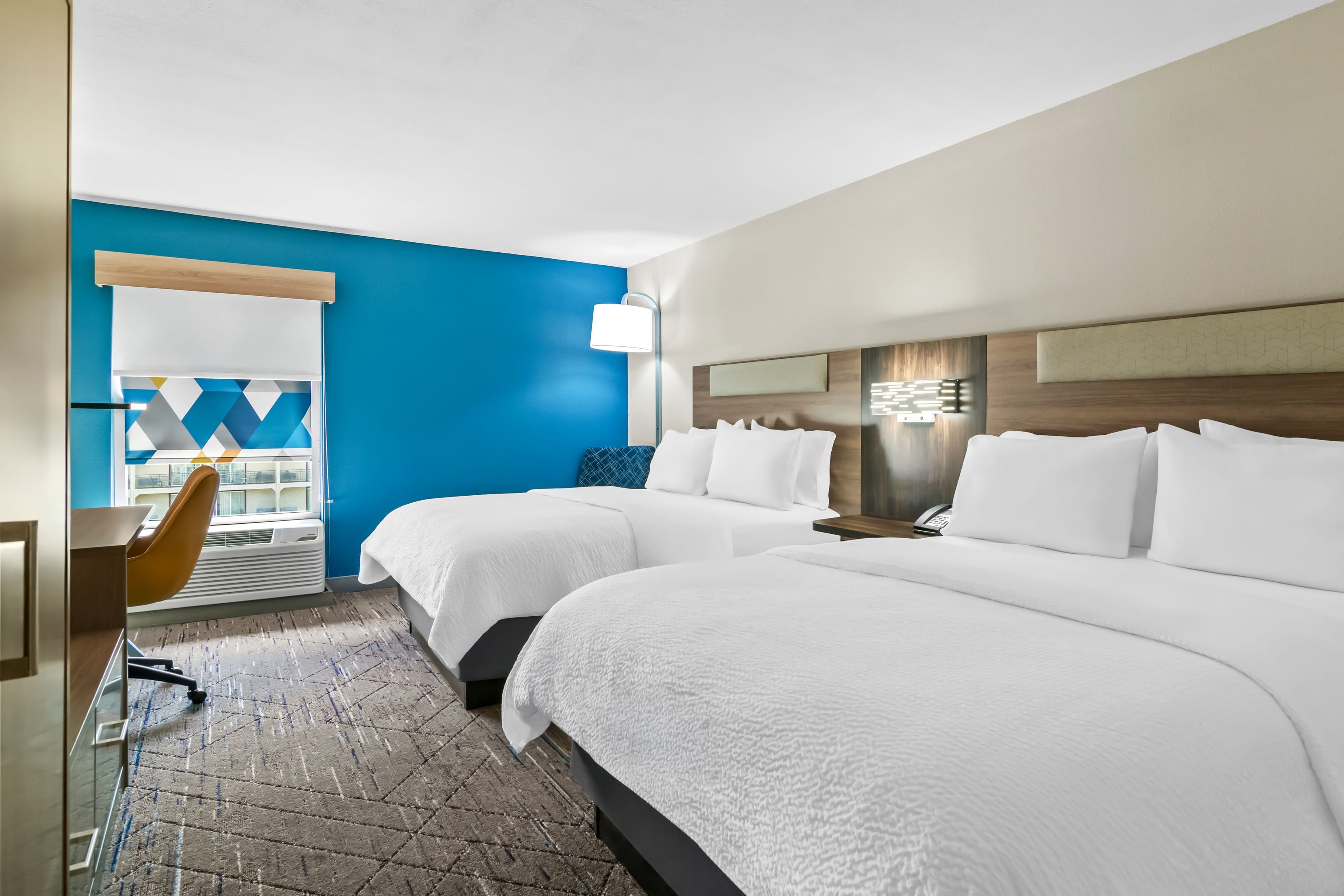 Holiday Inn Express & Suites Joplin Southeast — 56