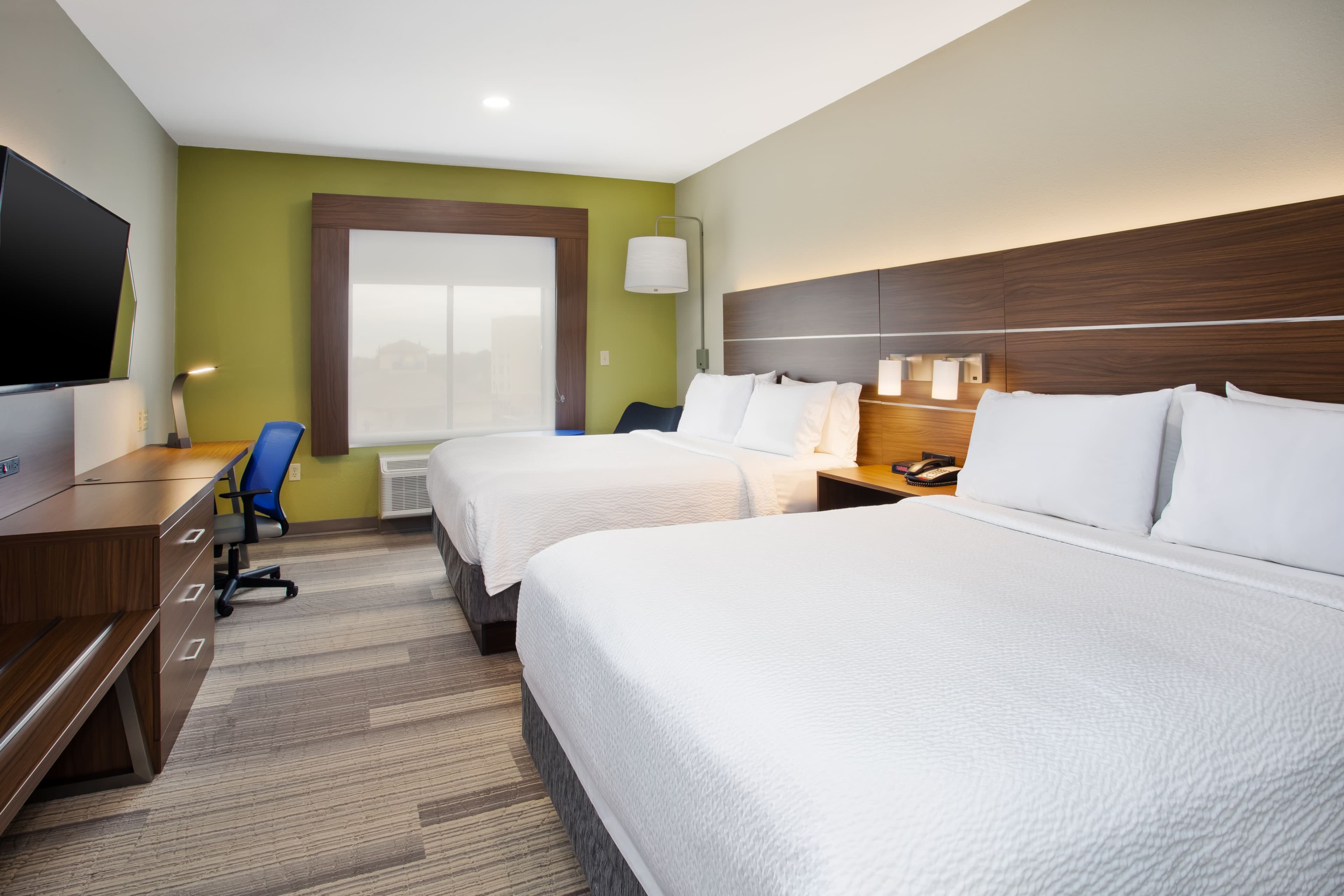 Holiday Inn Express & Suites Houston West - Katy — 15