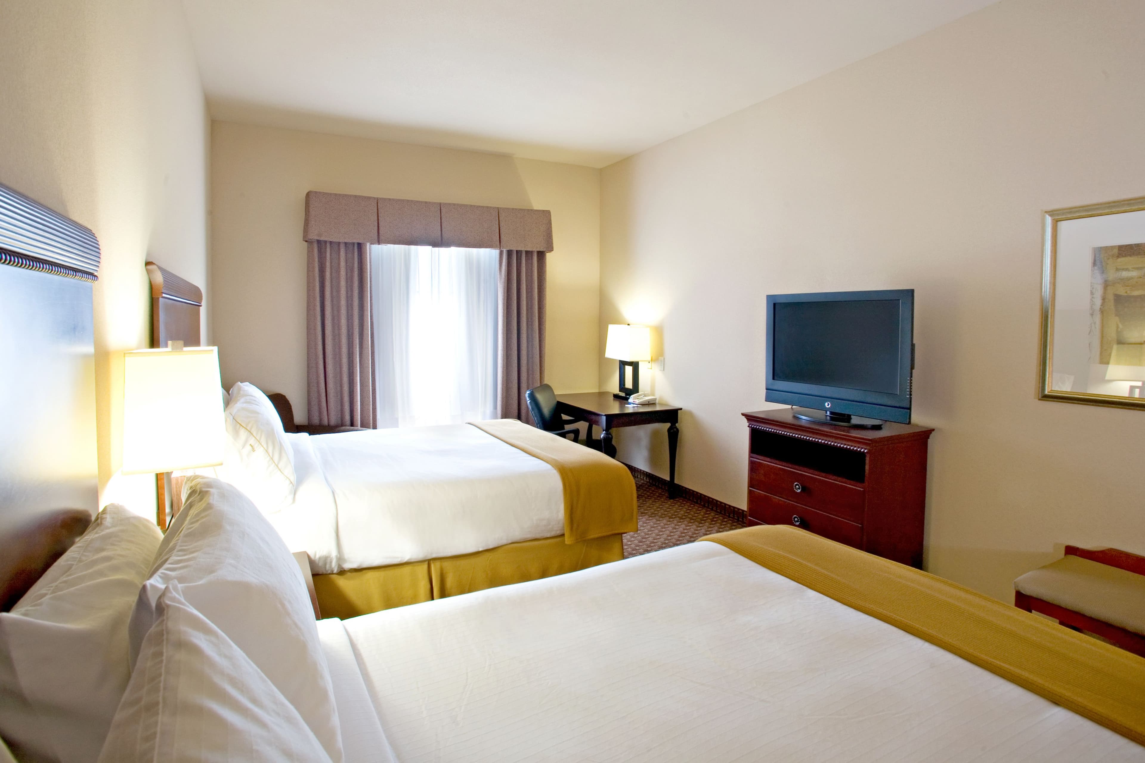 Holiday Inn Express & Suites Kingsville — 11