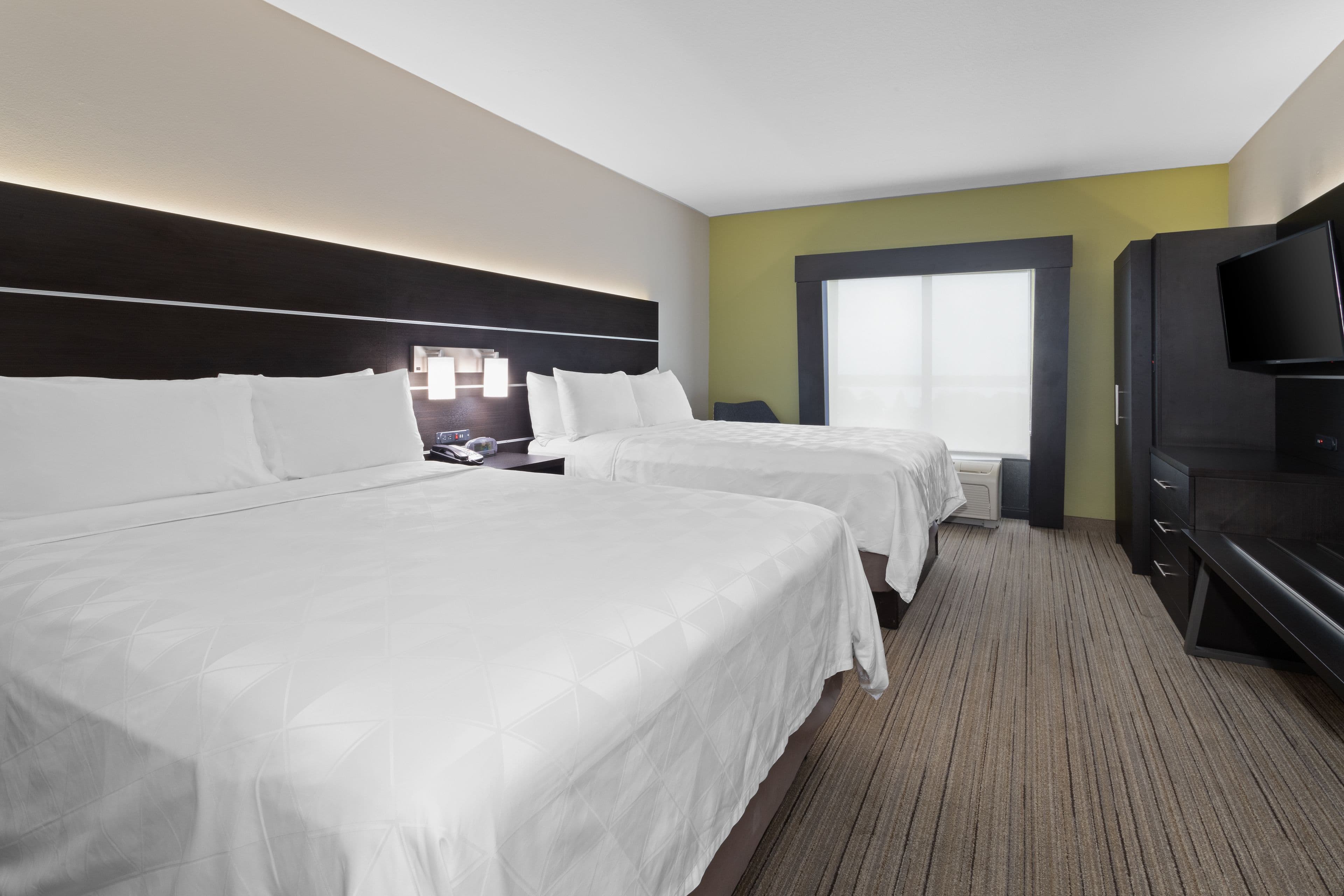 Holiday Inn Express & Suites Lake Placid — 13