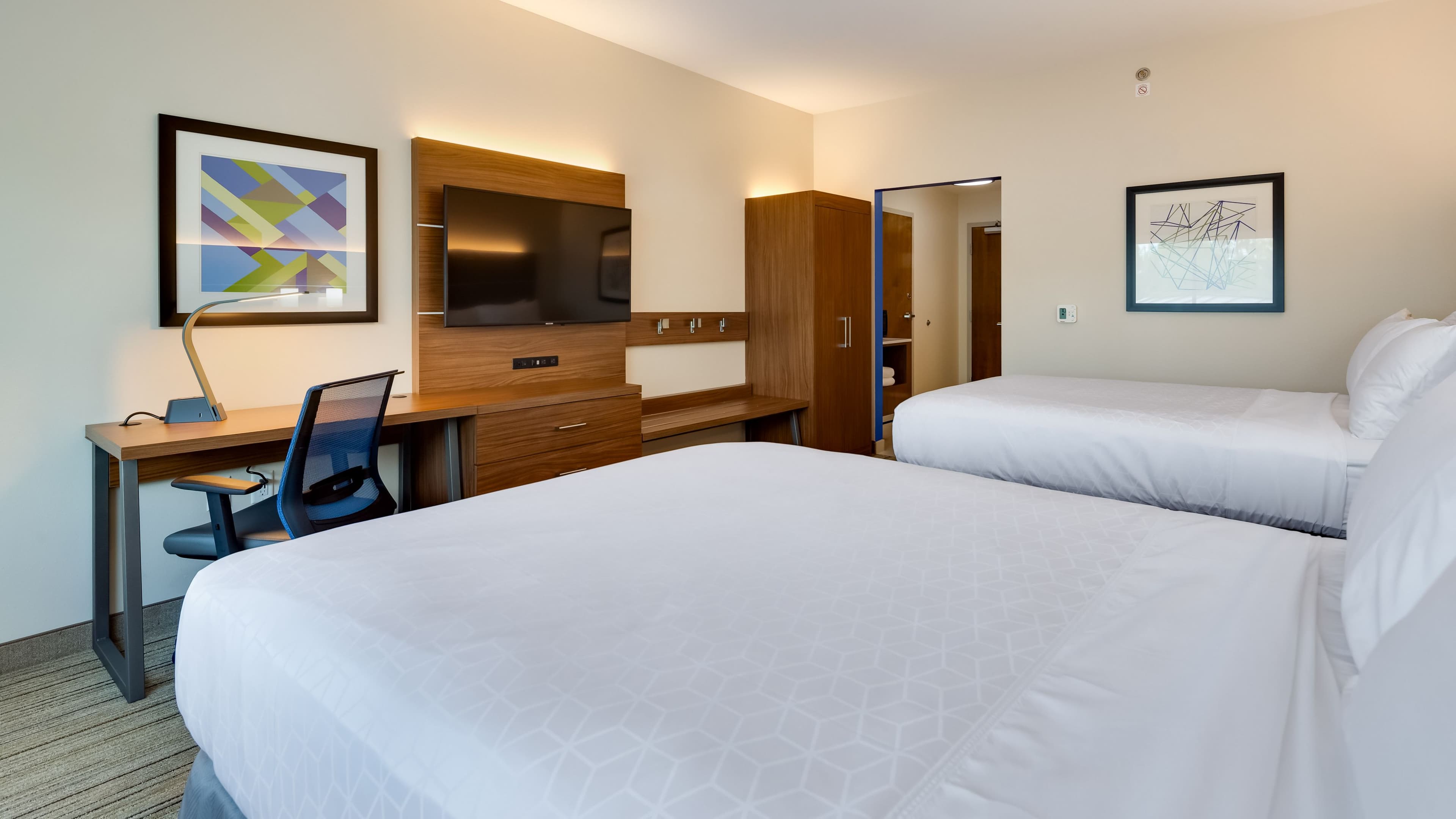 Holiday Inn Express & Suites Latta — 23