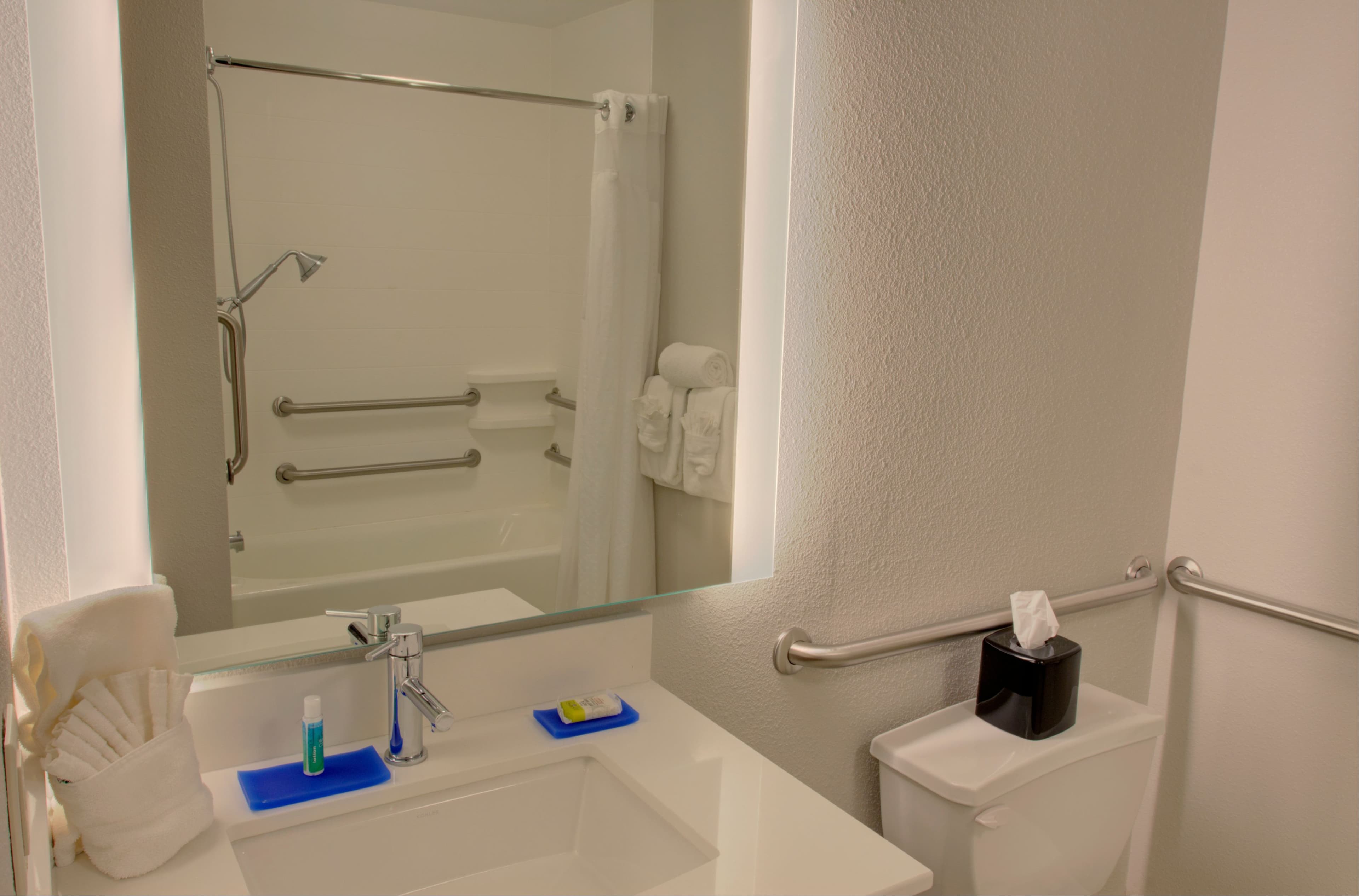 Holiday Inn Express & Suites Le Mars — 25