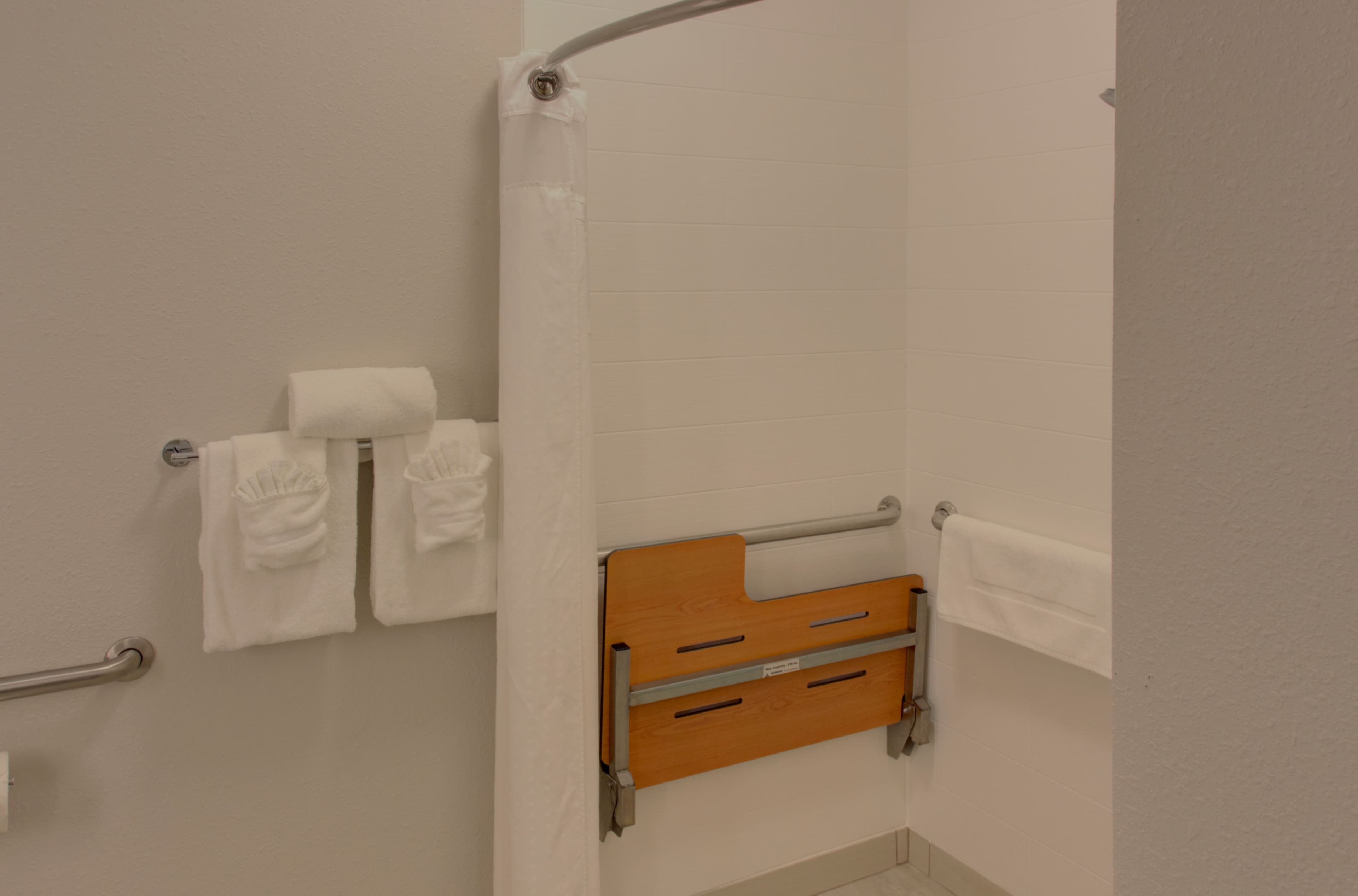 Holiday Inn Express & Suites Le Mars — 16