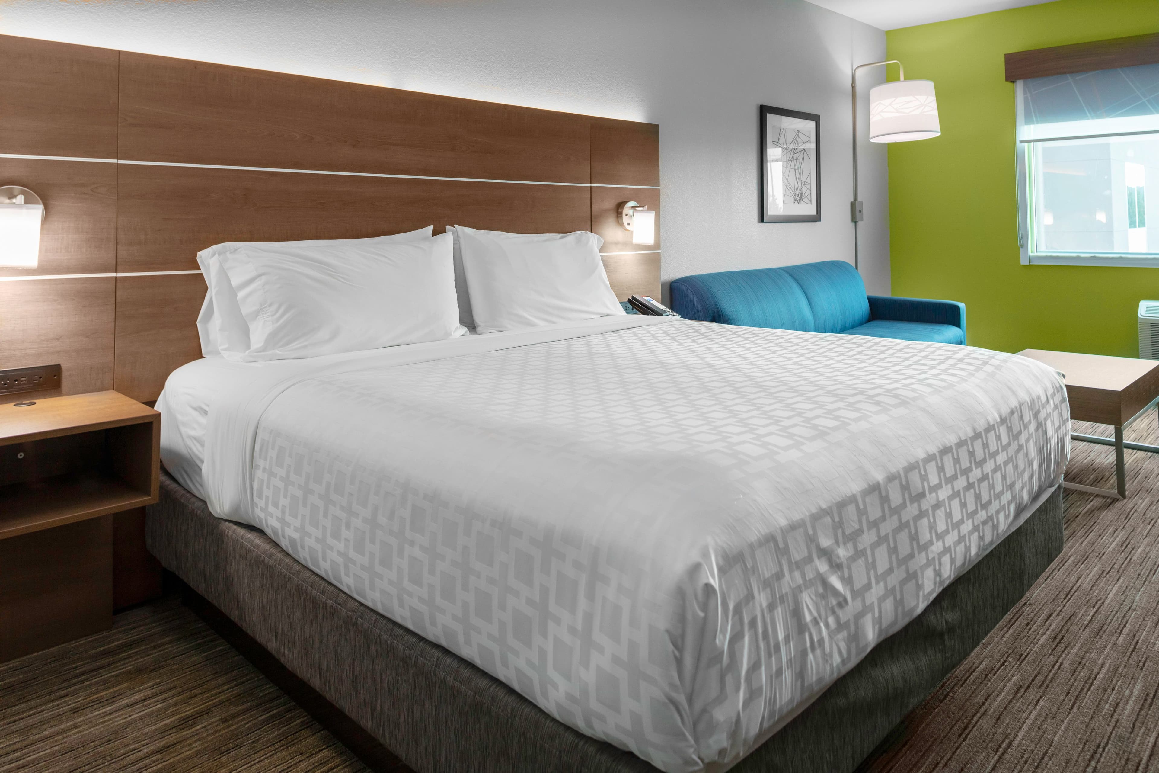 Holiday Inn Express & Suites Leander — 26