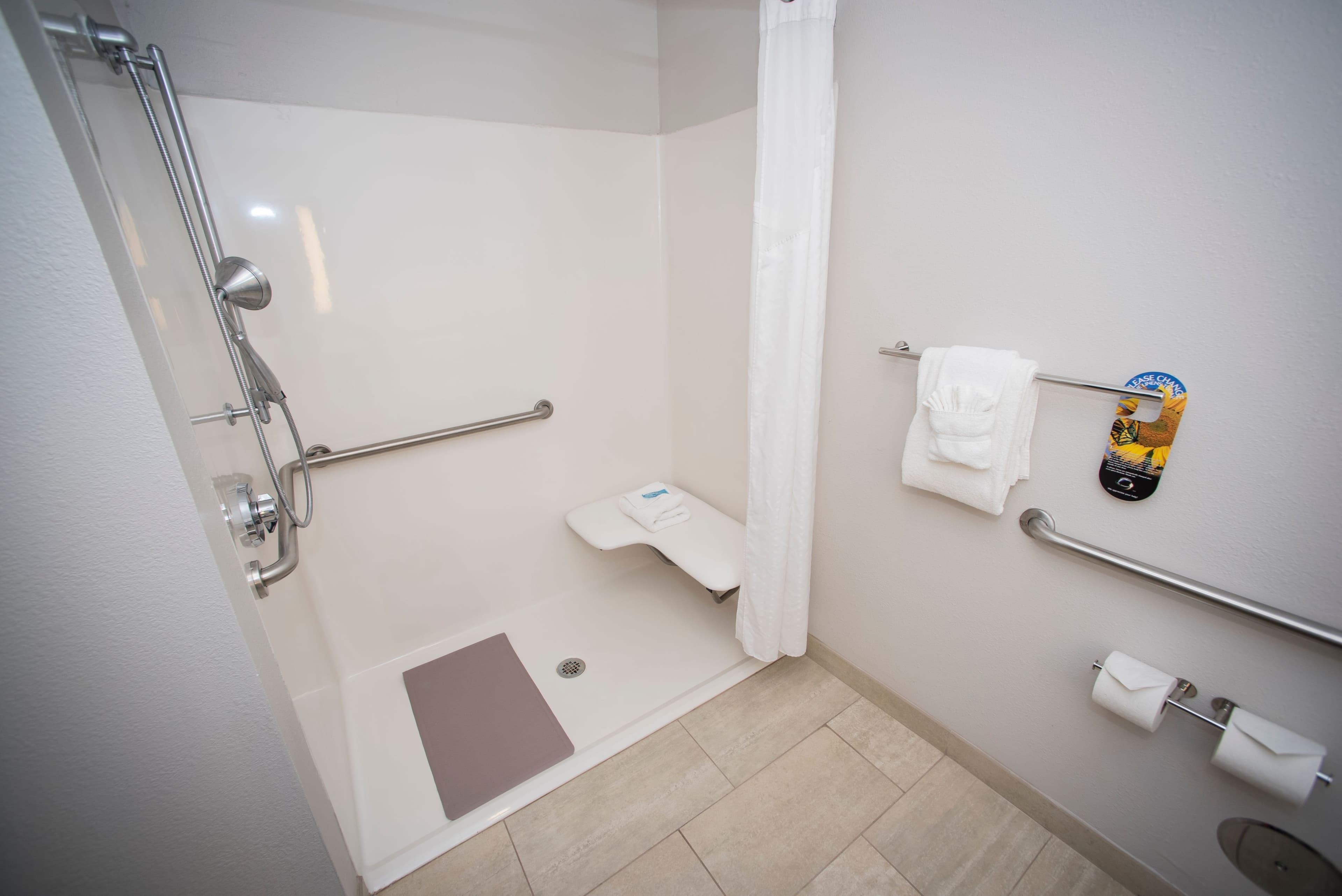 Holiday Inn Express & Suites Lexington-Downtown/University — 20