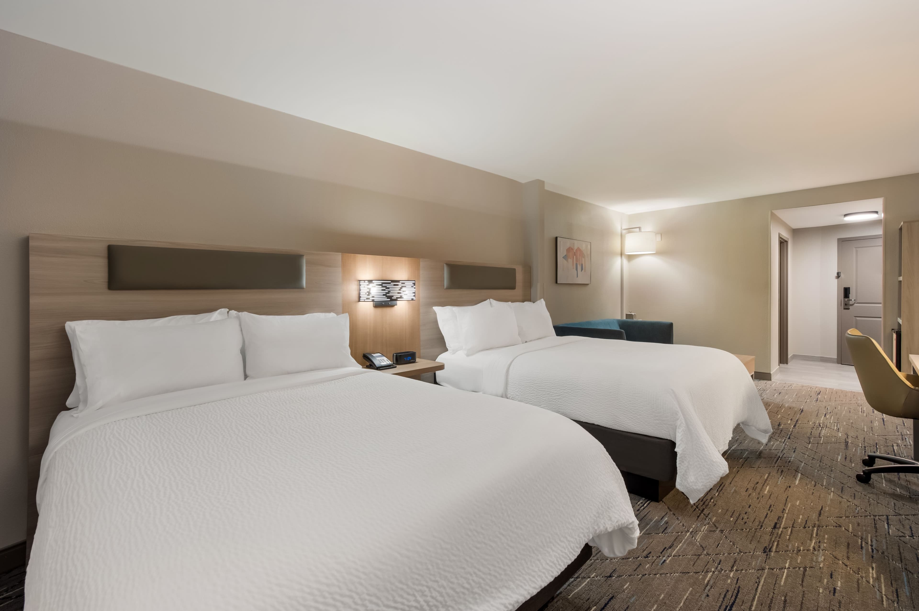 Holiday Inn Express & Suites Lexington — 20
