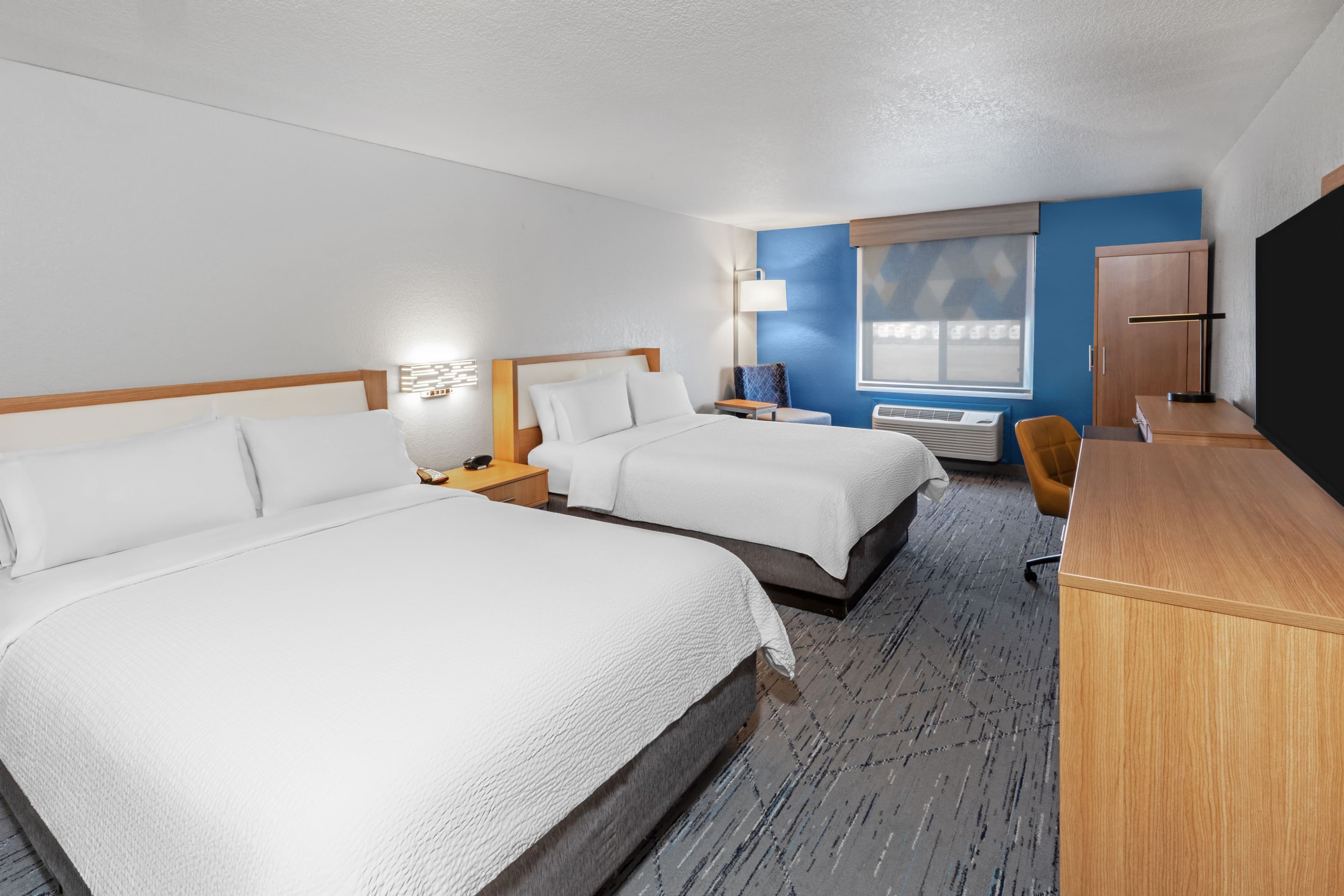 Holiday Inn Express & Suites Lonoke I-40 (Exit 175) — 14