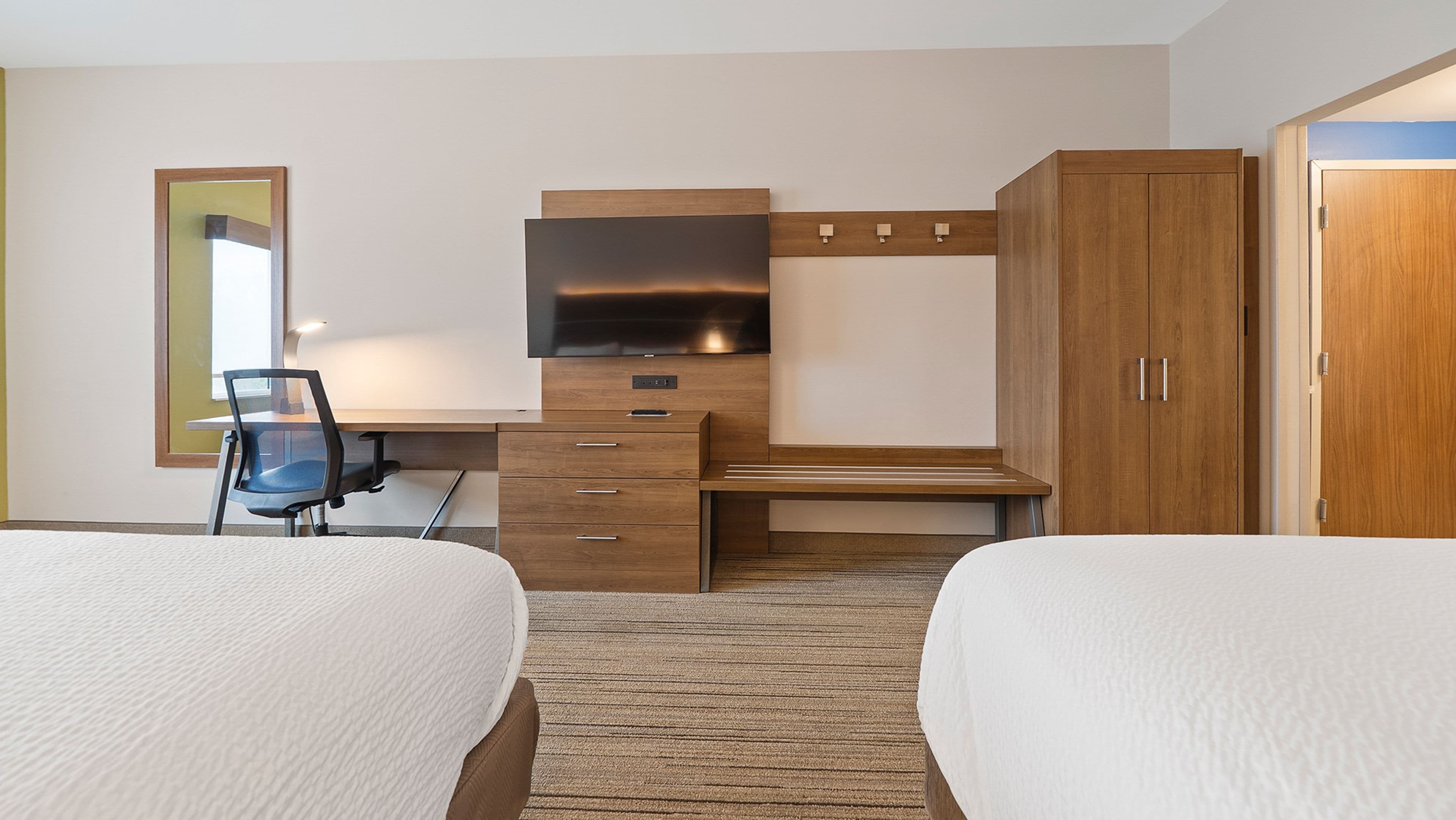 Holiday Inn Express & Suites Macon North — 69