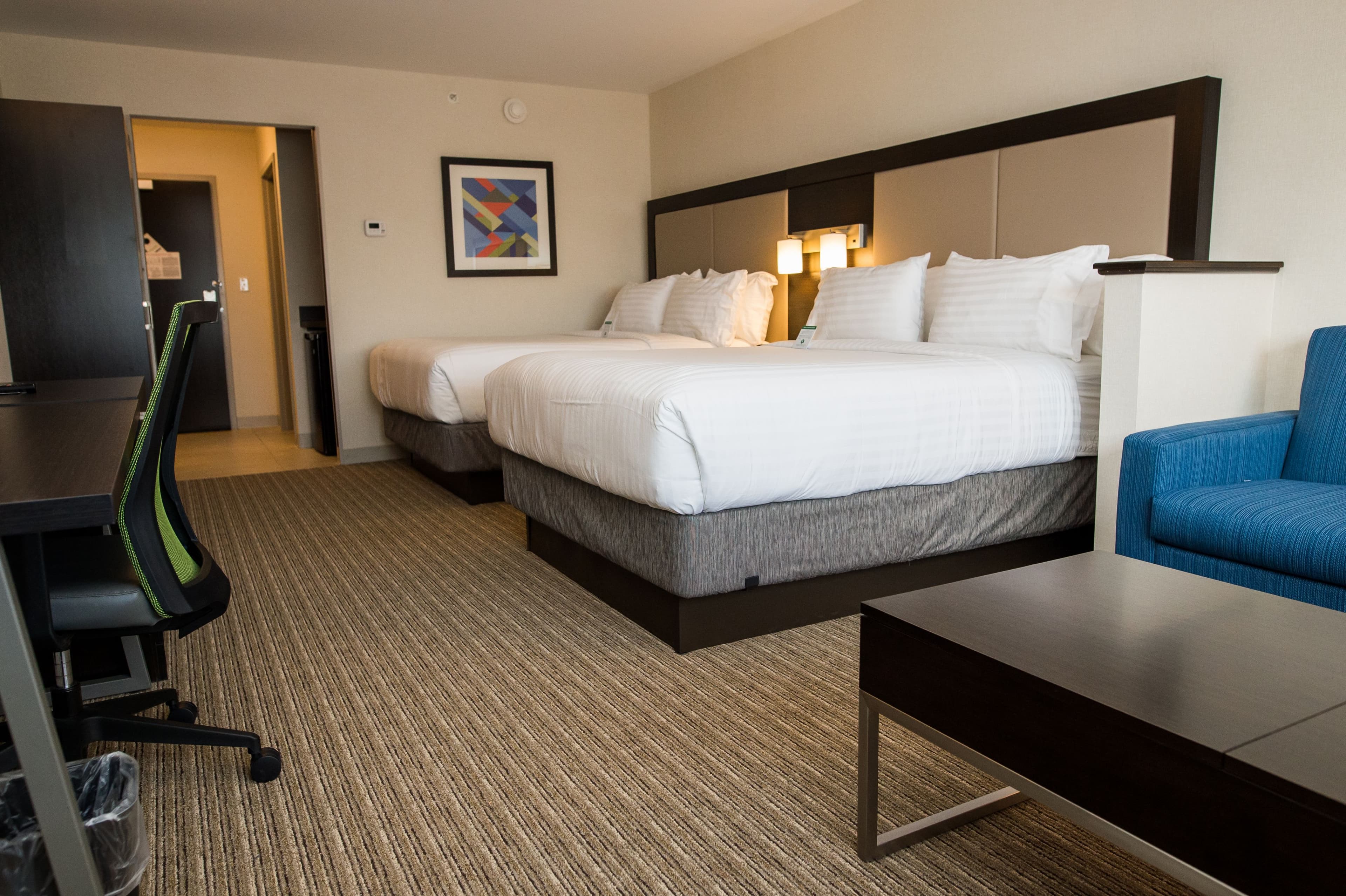 Holiday Inn Express & Suites Marietta — 18