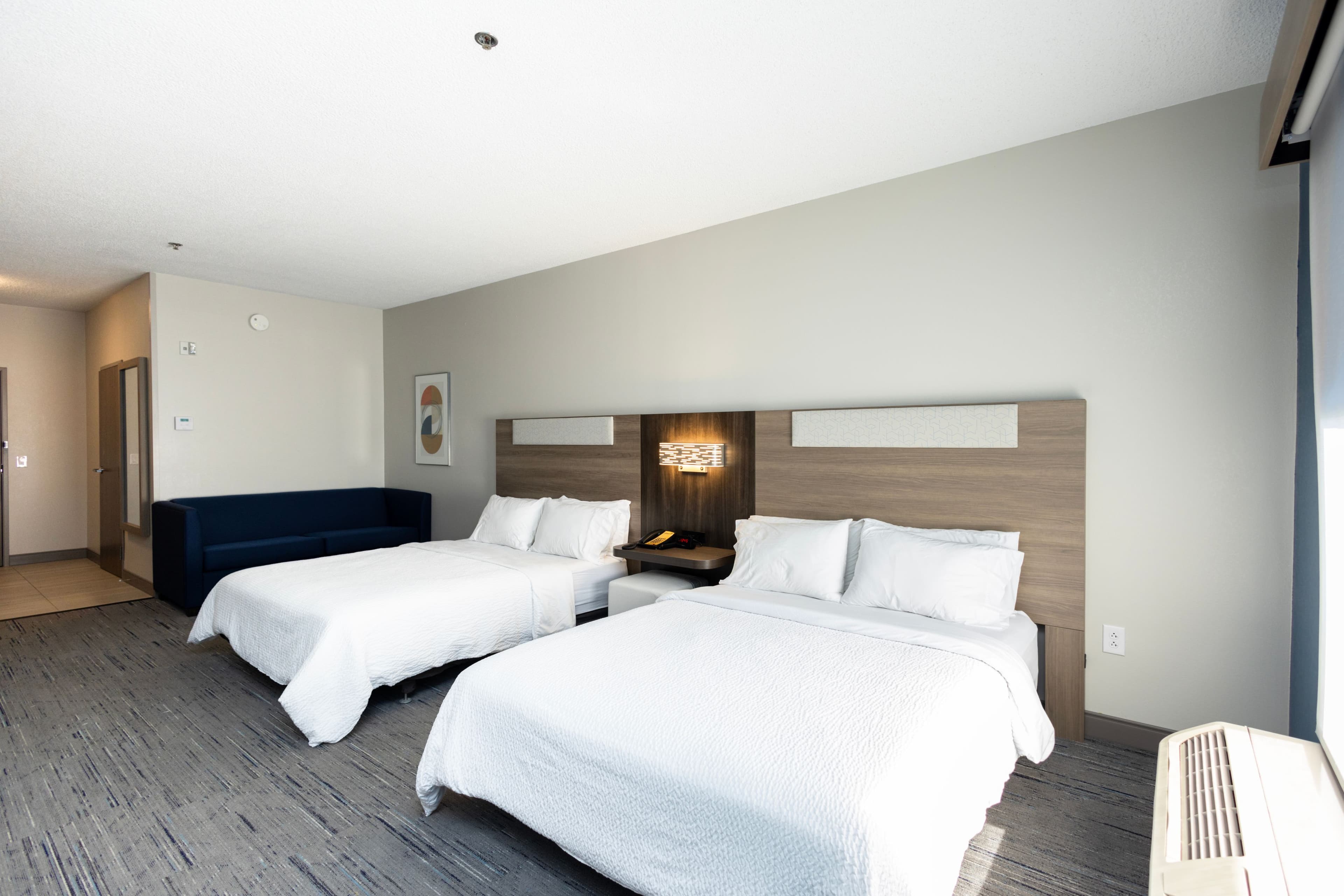 Holiday Inn Express & Suites Marysville — 25