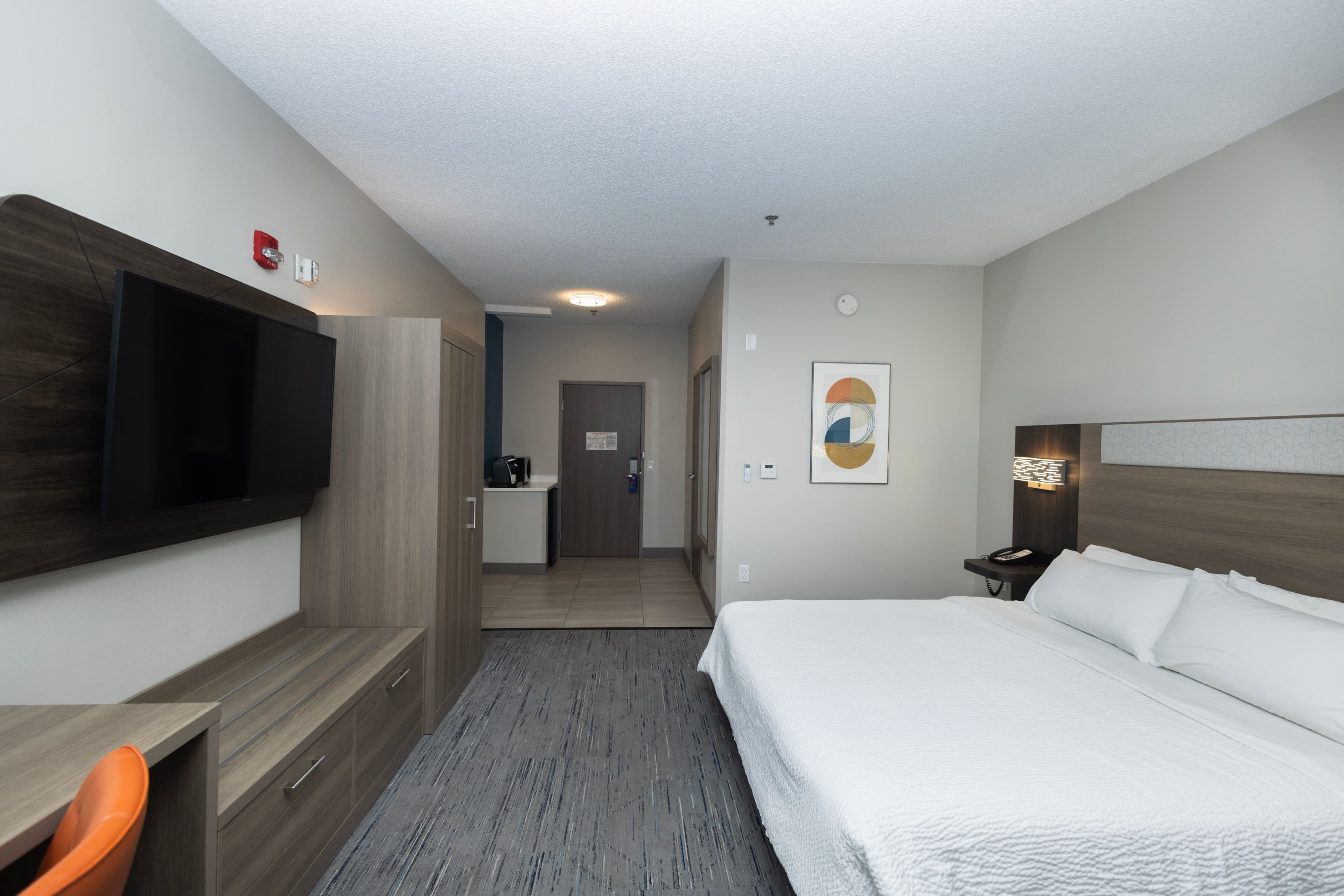 Holiday Inn Express & Suites Marysville — 14