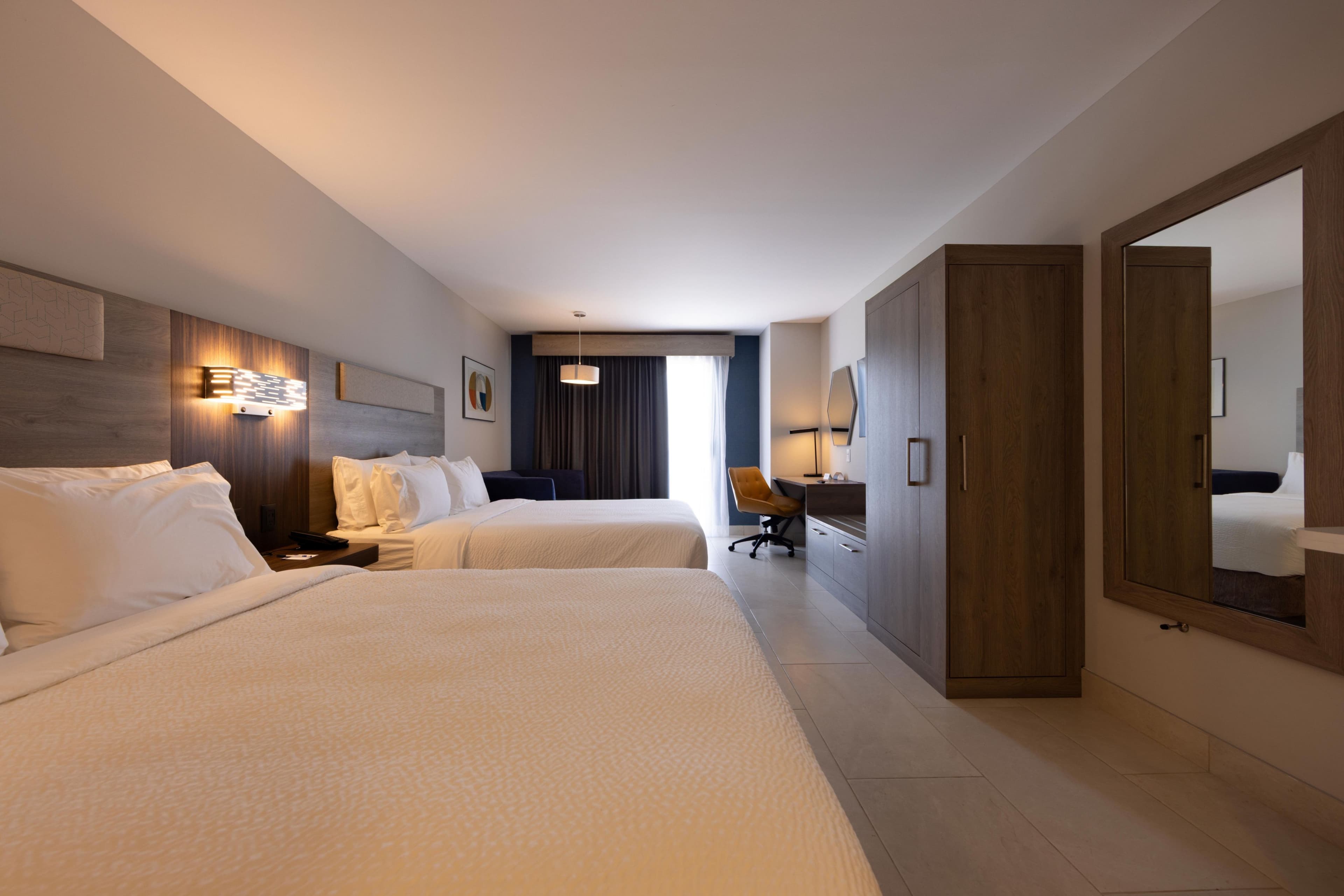 Holiday Inn Express & Suites Mazatlan — 15