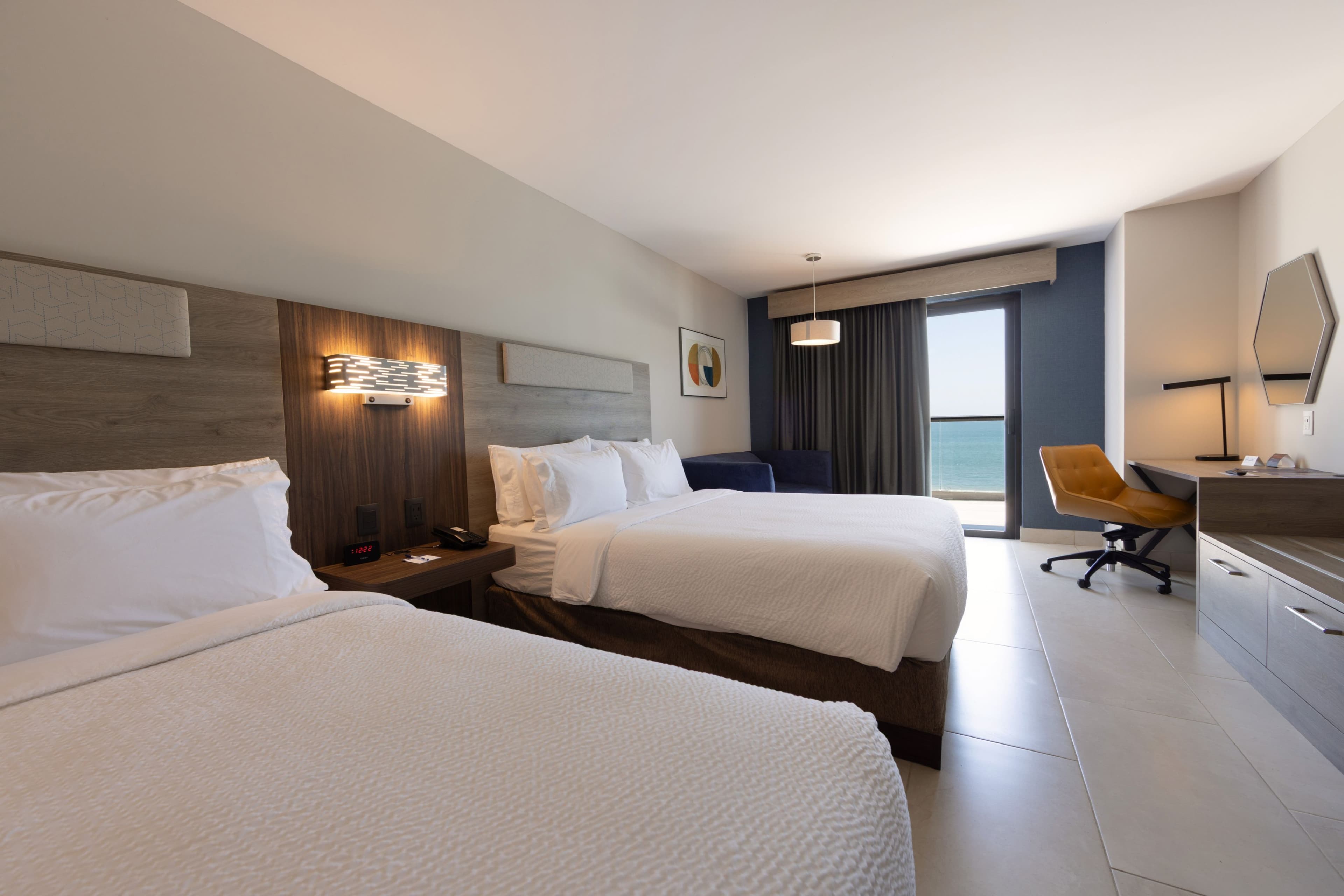 Holiday Inn Express & Suites Mazatlan — 16