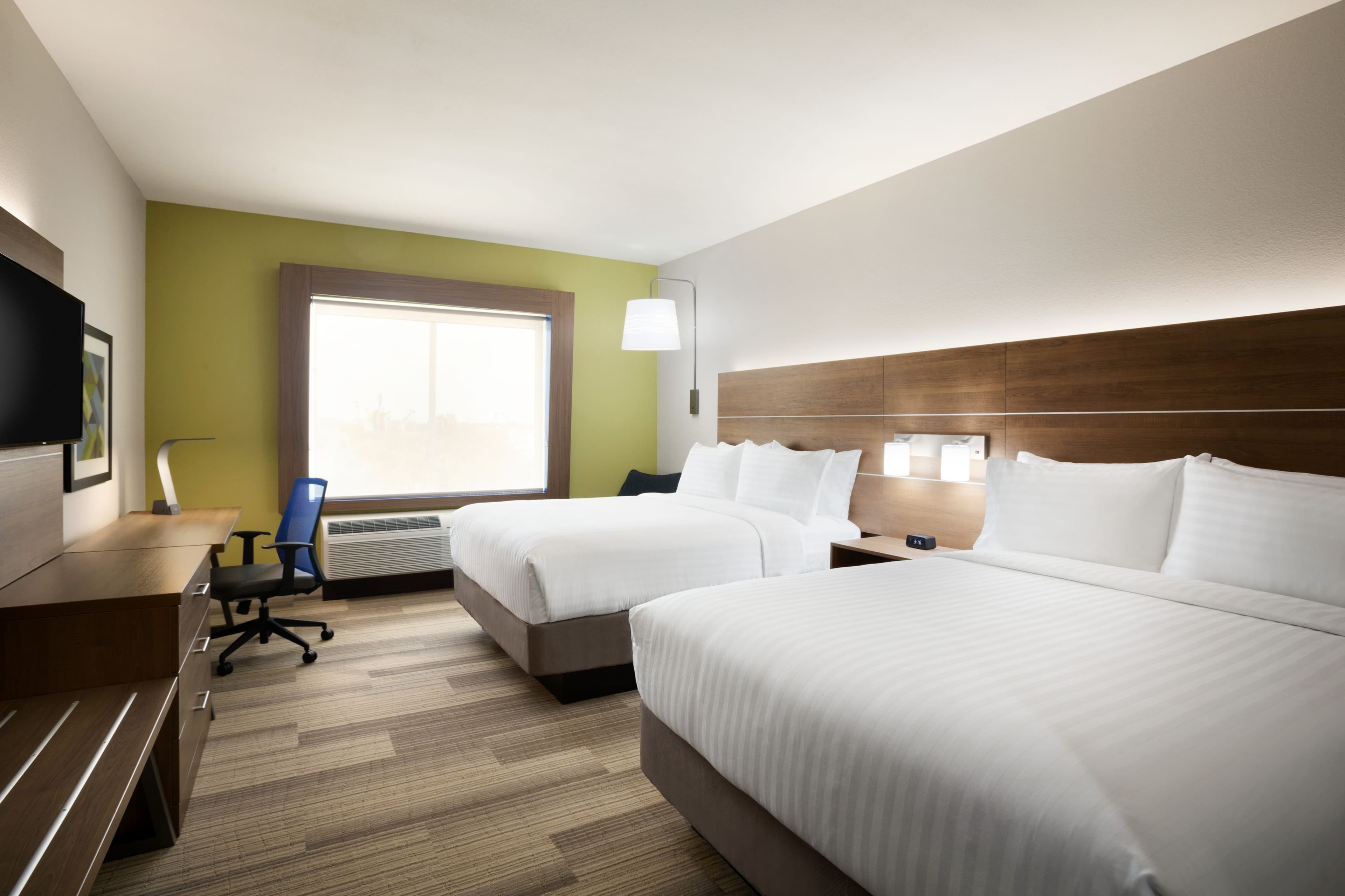 Holiday Inn Express & Suites McAllen - Medical Center Area — 11