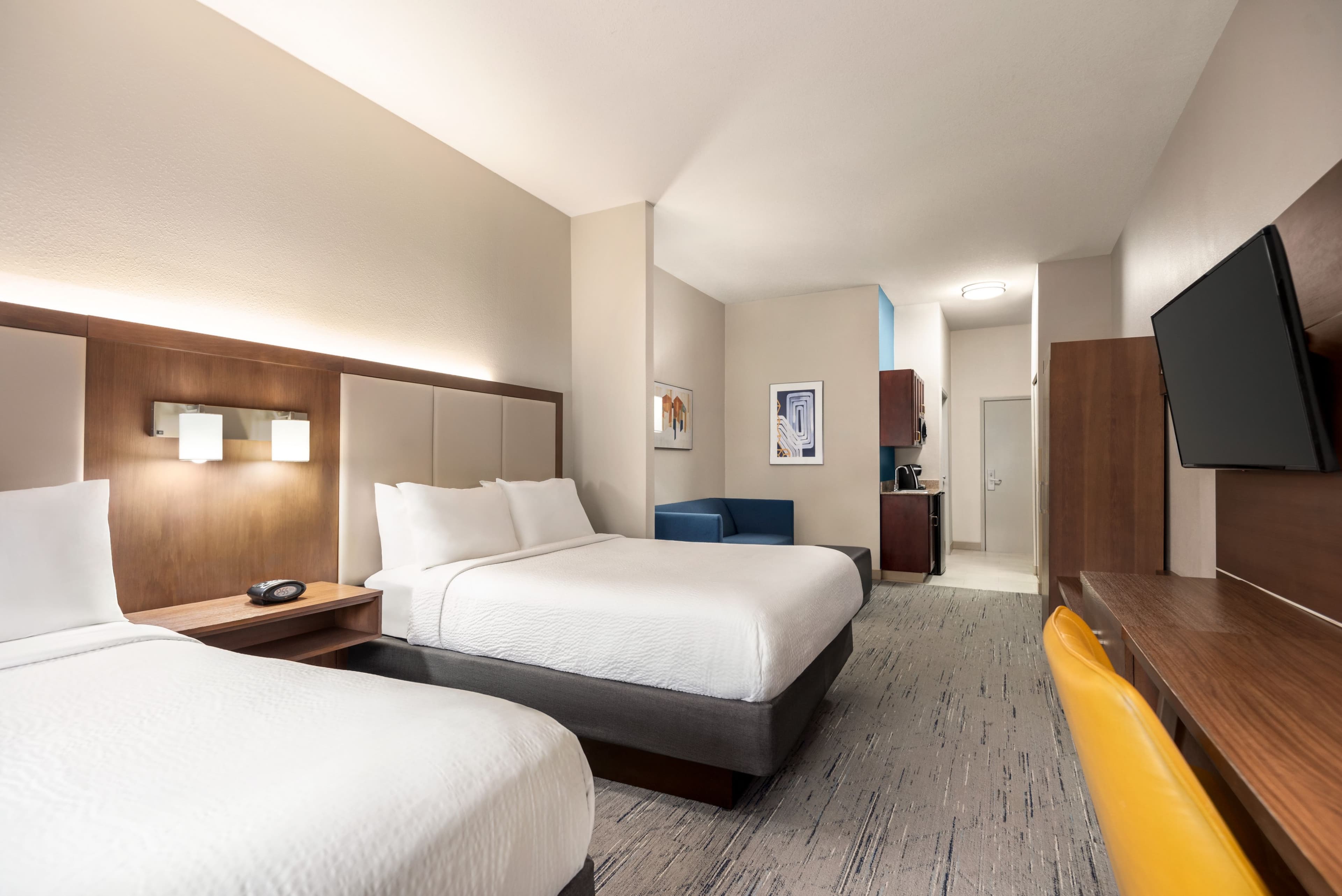 Holiday Inn Express & Suites McDonough — 26