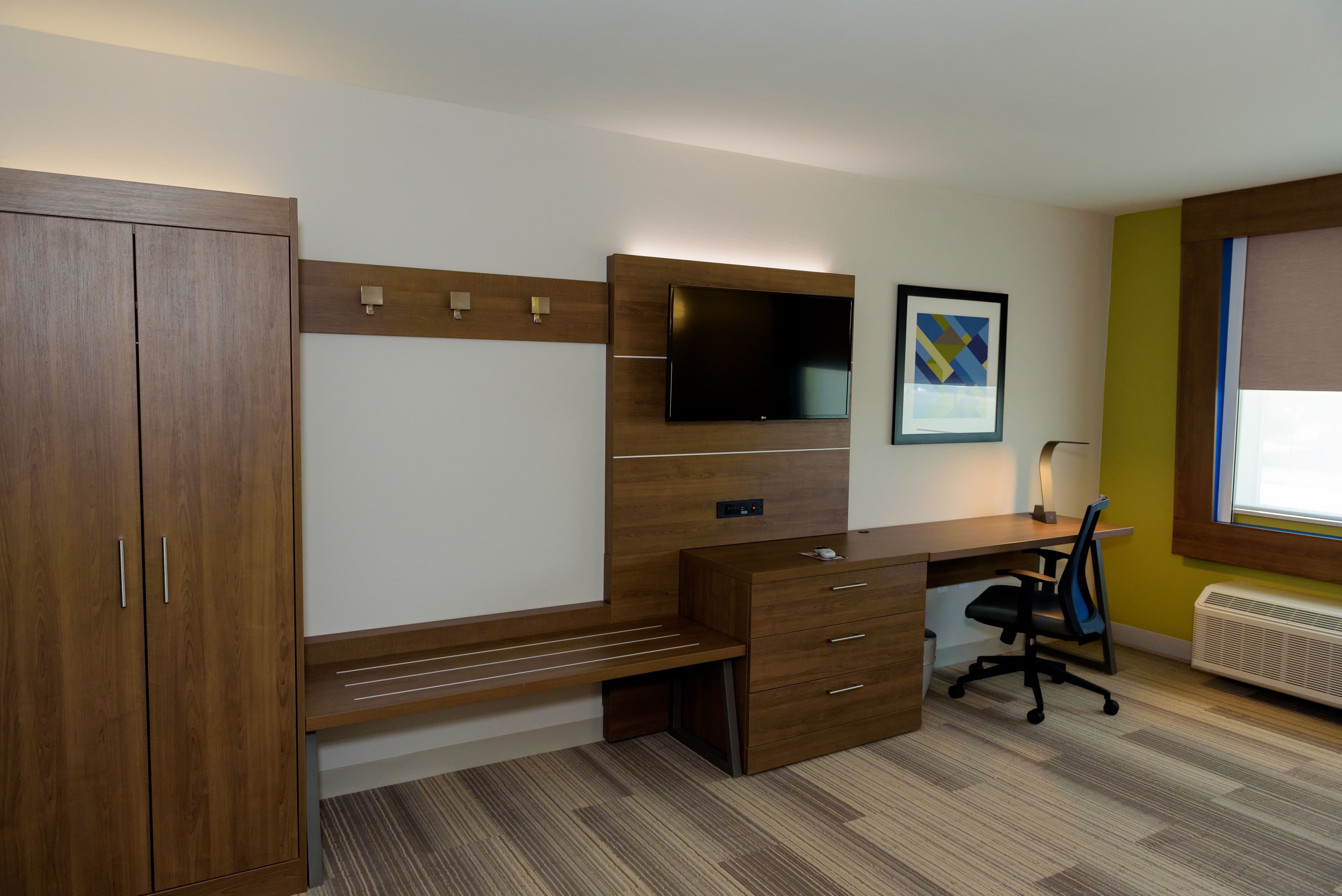 Holiday Inn Express & Suites McKinney - Frisco East — 38