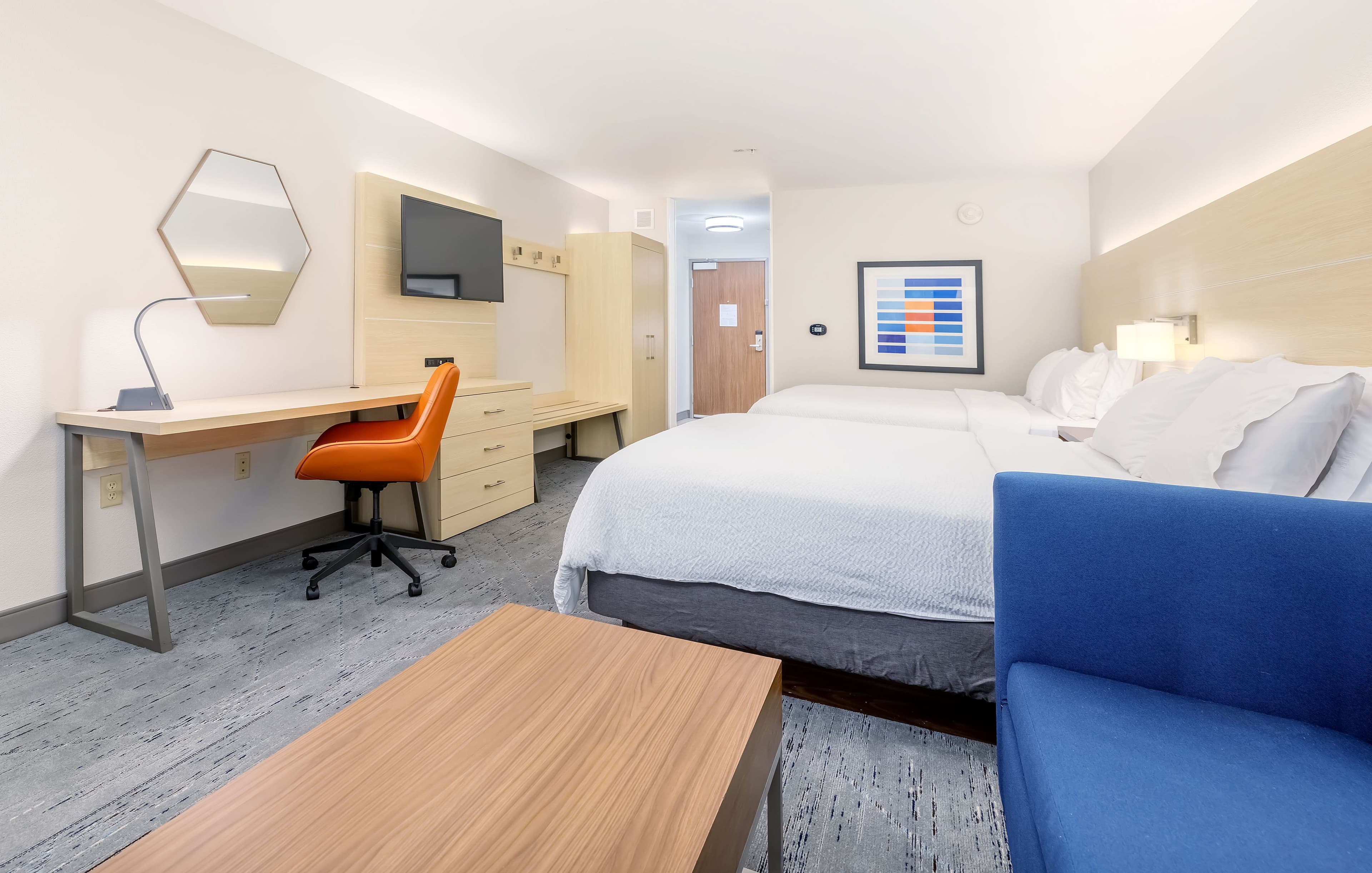 Holiday Inn Express & Suites Medford — 49
