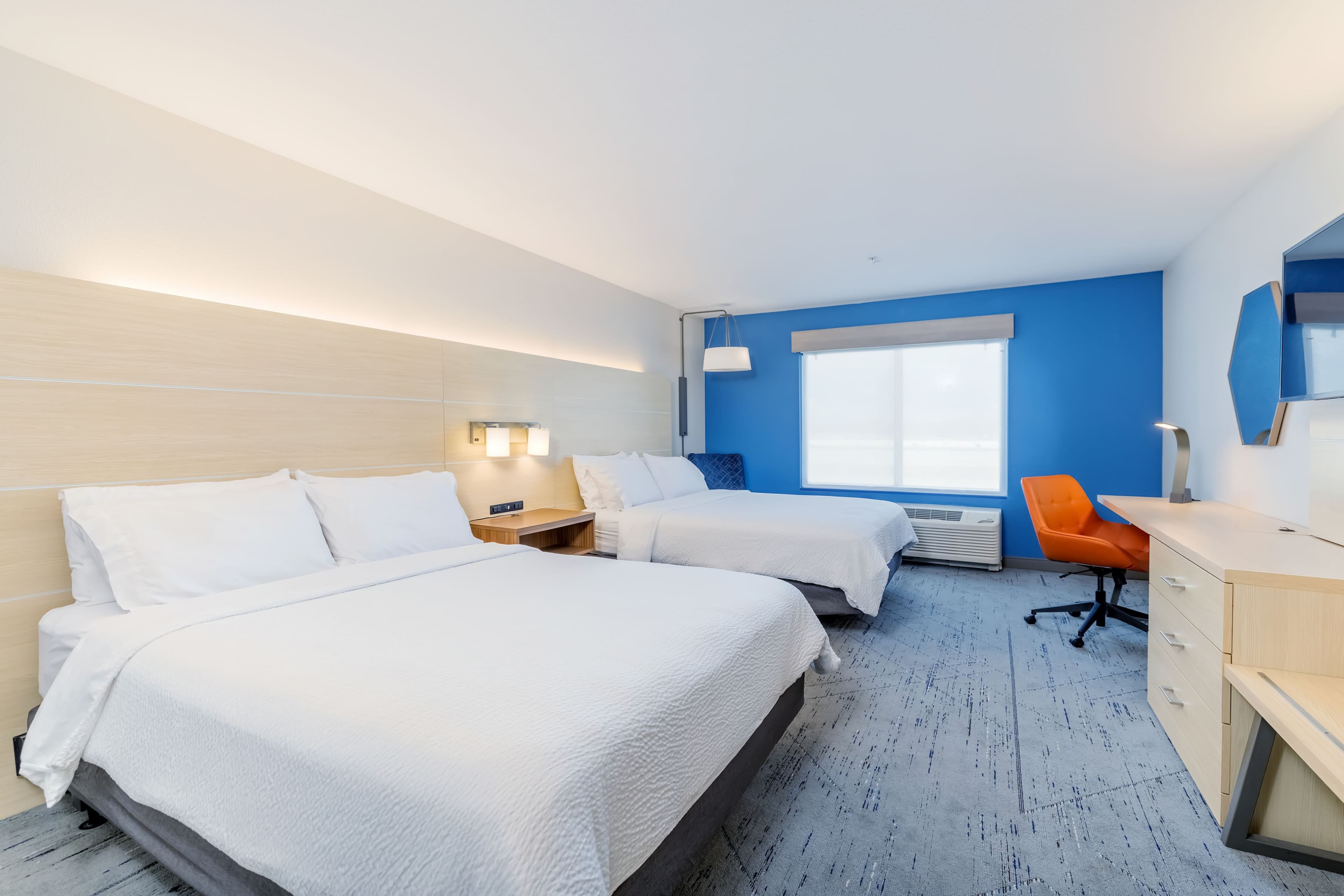Holiday Inn Express & Suites Medford — 34