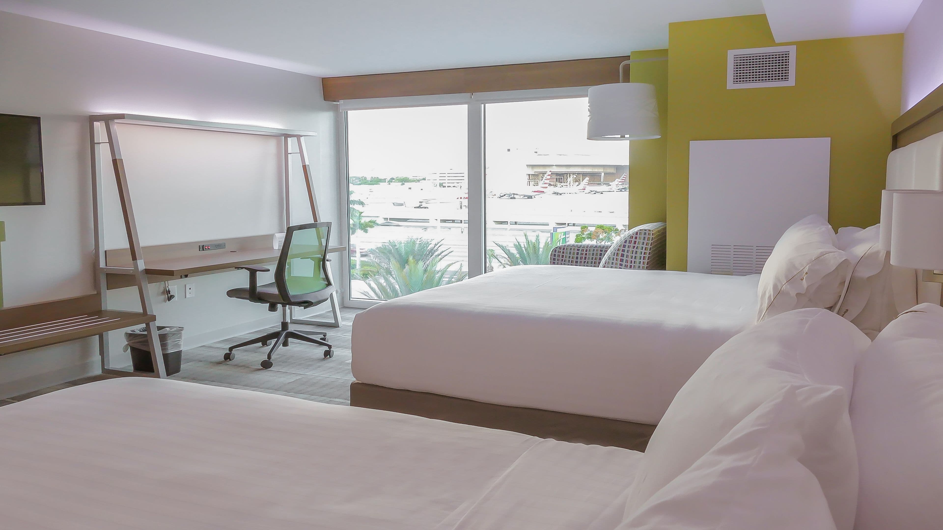 Holiday Inn Express & Suites Miami Airport East — 59