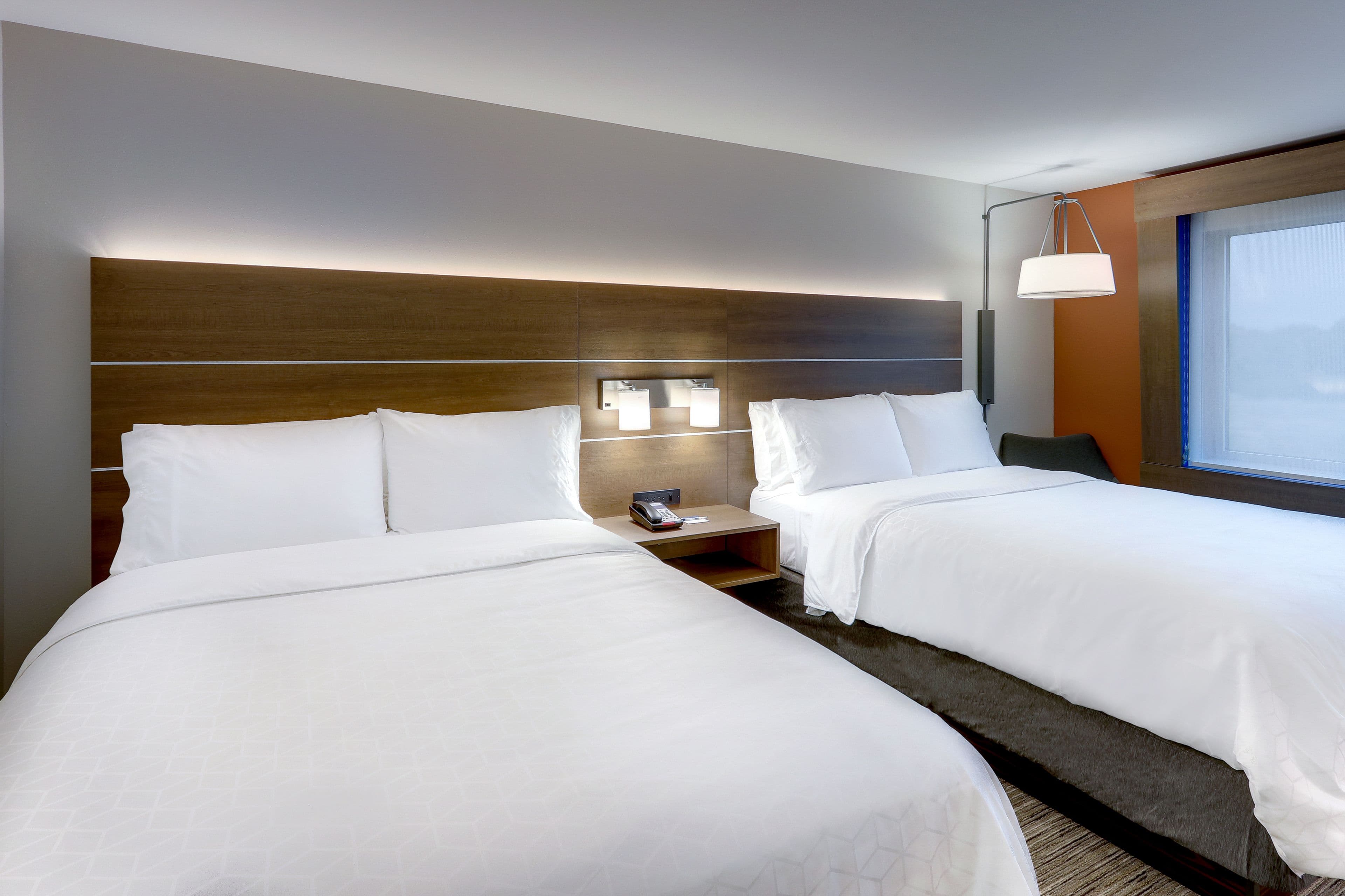 Holiday Inn Express & Suites Middletown - Goshen — 16