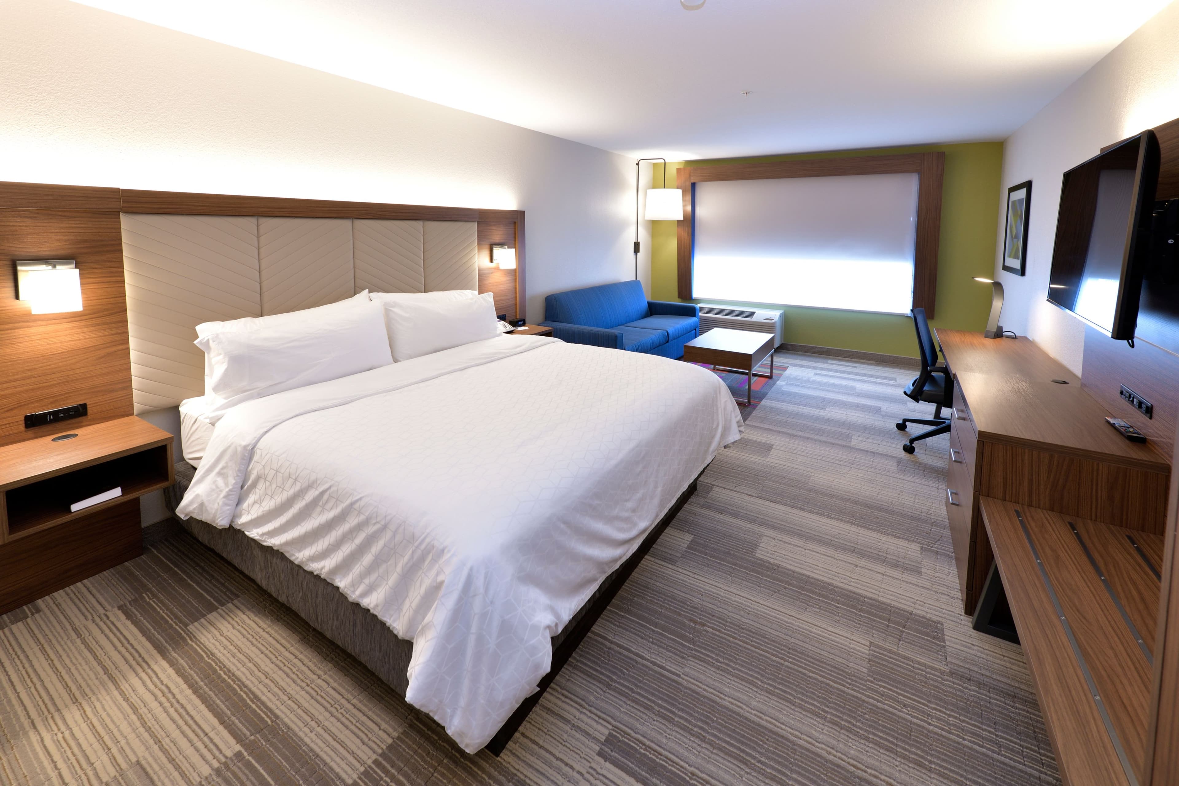 Holiday Inn Express & Suites Millersburg — 16