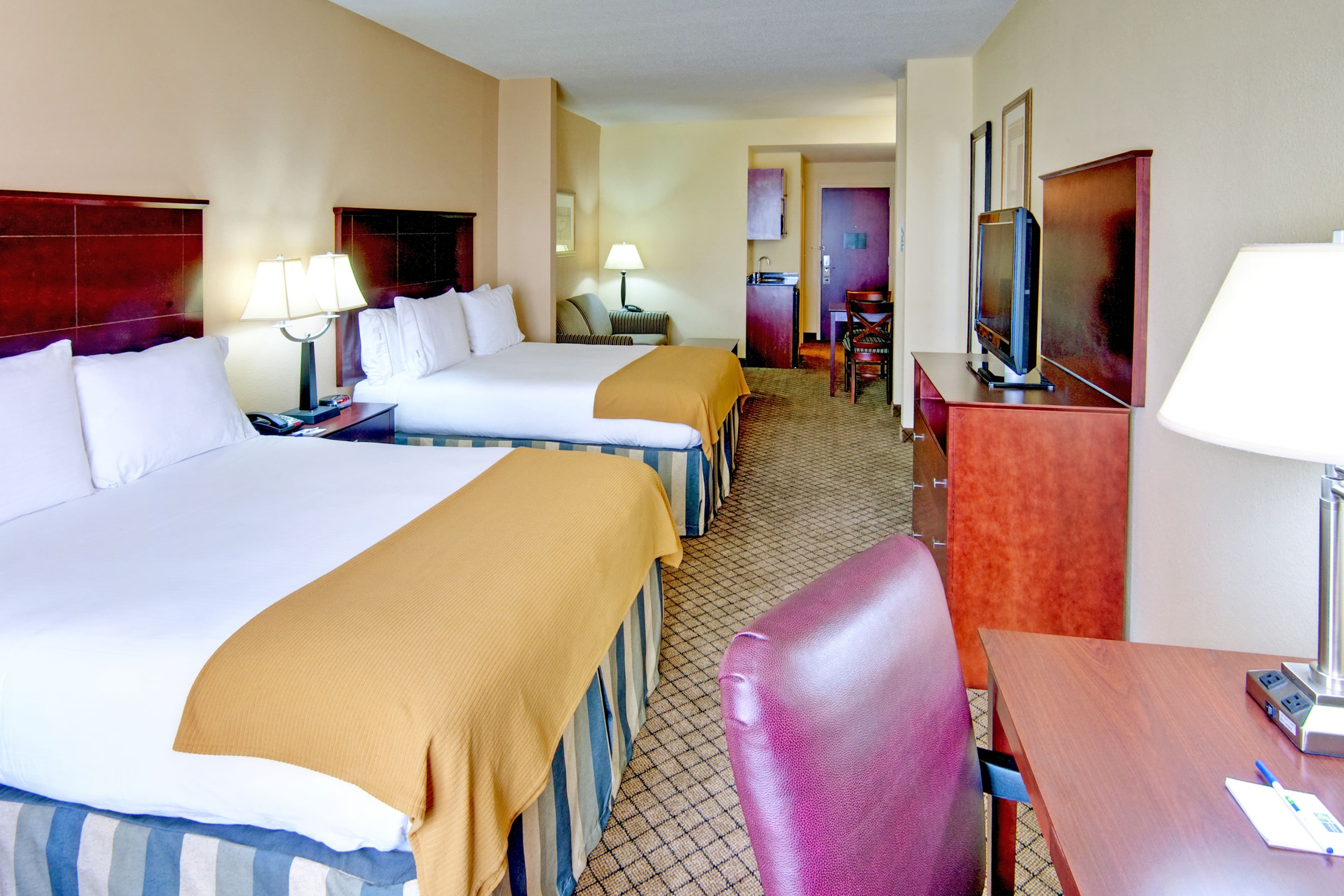Holiday Inn Express & Suites Millington-Memphis Area — 11