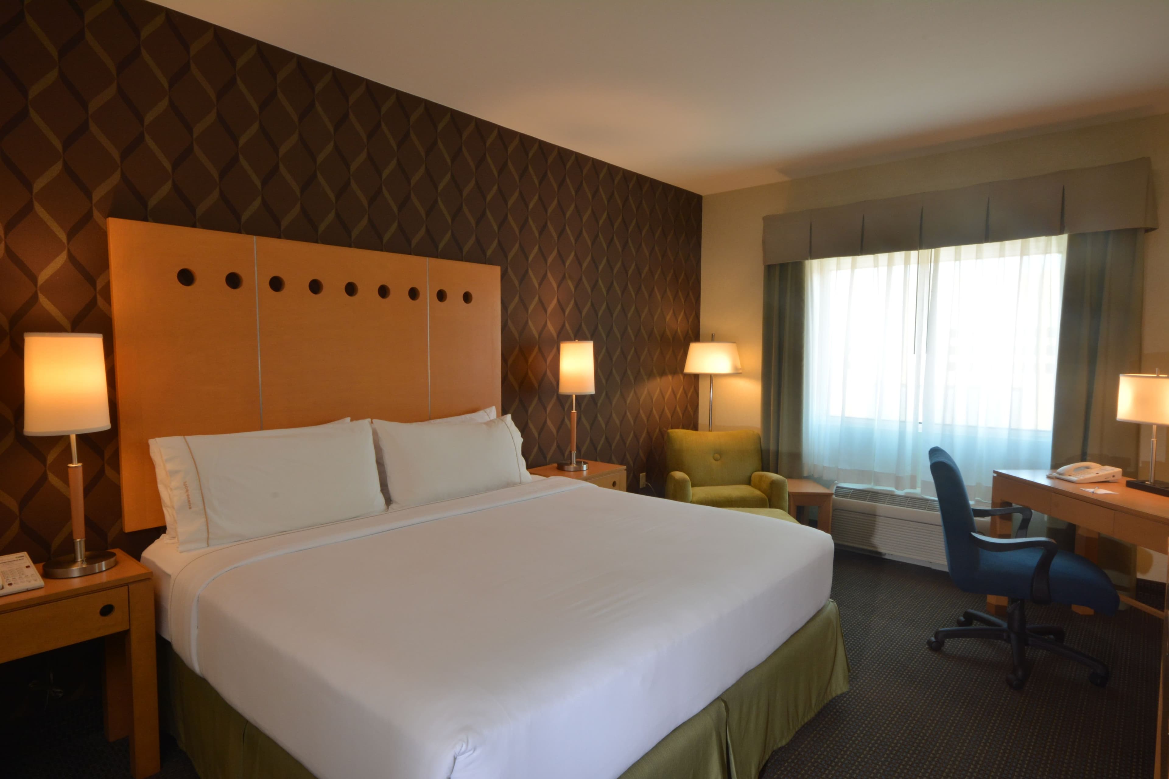 Holiday Inn Express & Suites Monterrey Aeropuerto — 8
