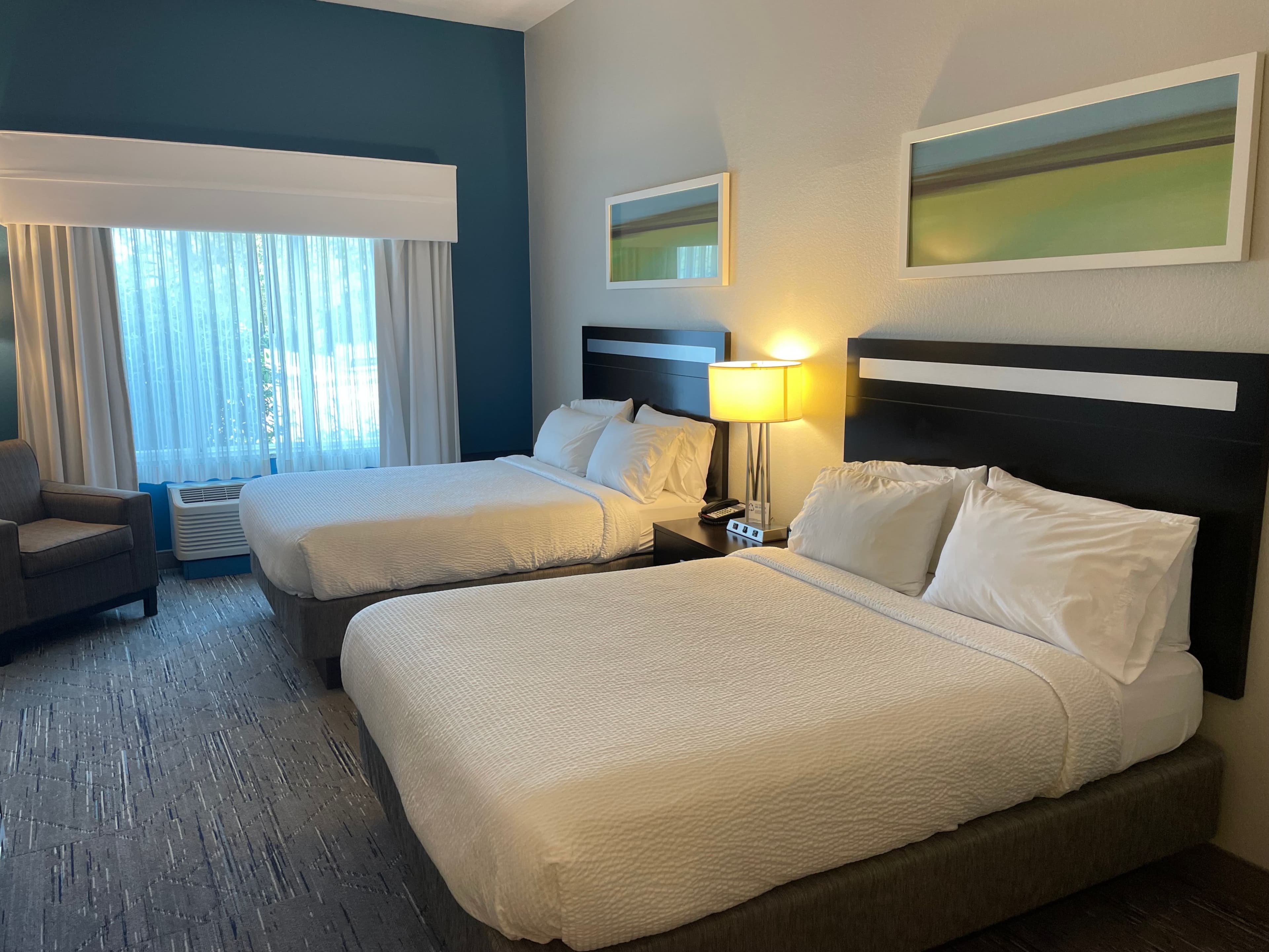 Holiday Inn Express & Suites Montgomery — 9