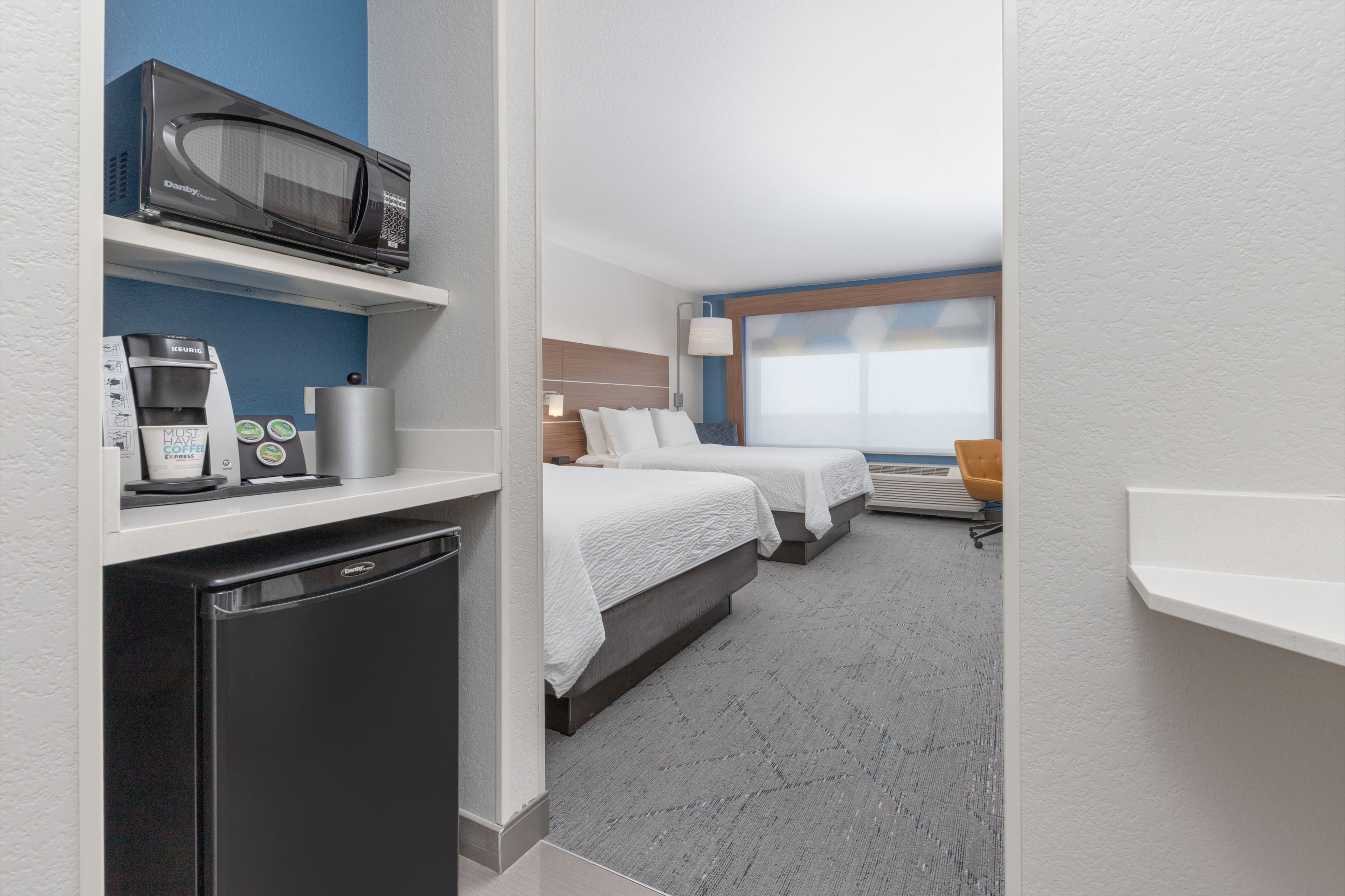 Holiday Inn Express & Suites Moore — 27
