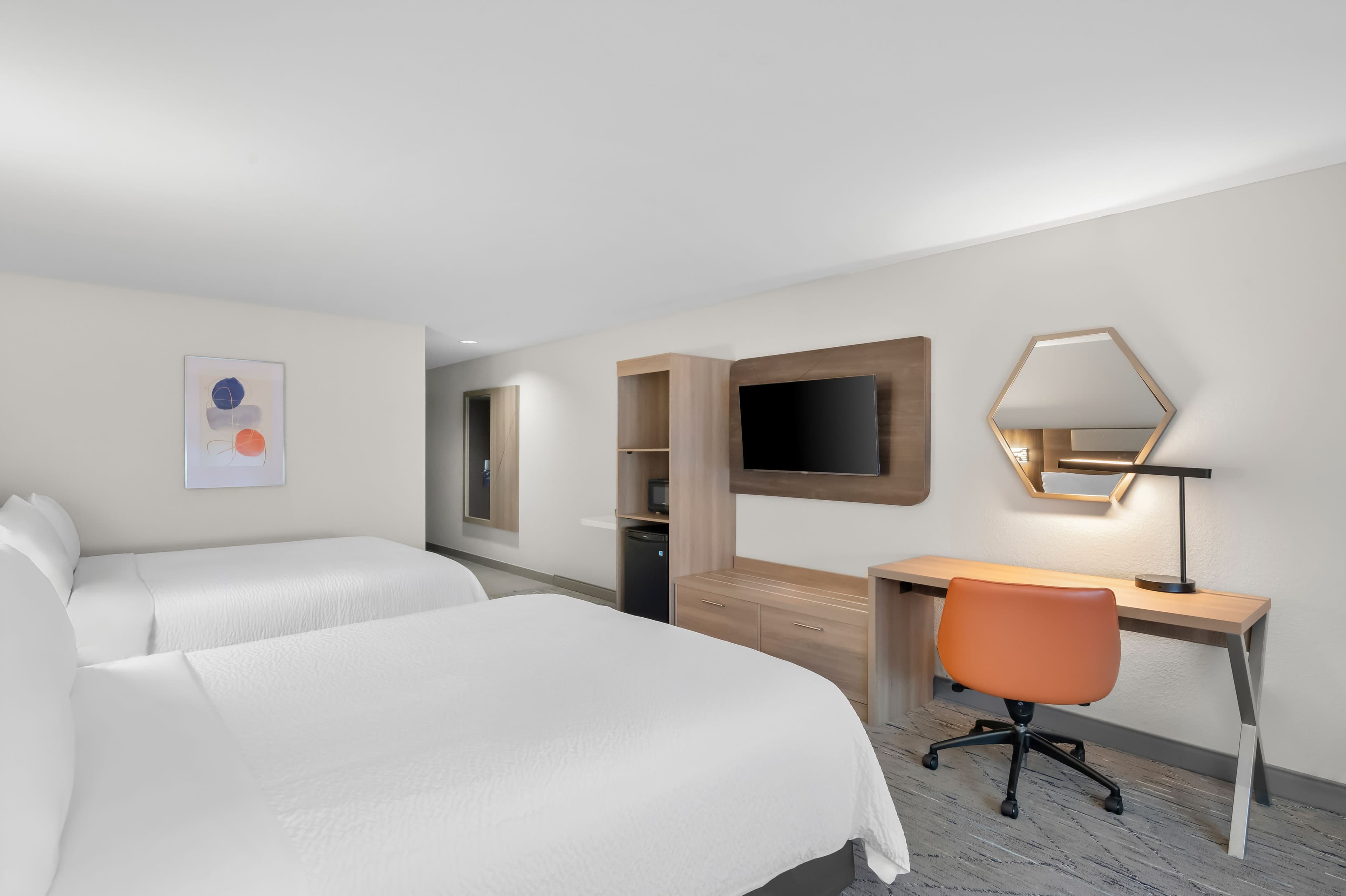 Holiday Inn Express & Suites Morrilton — 17