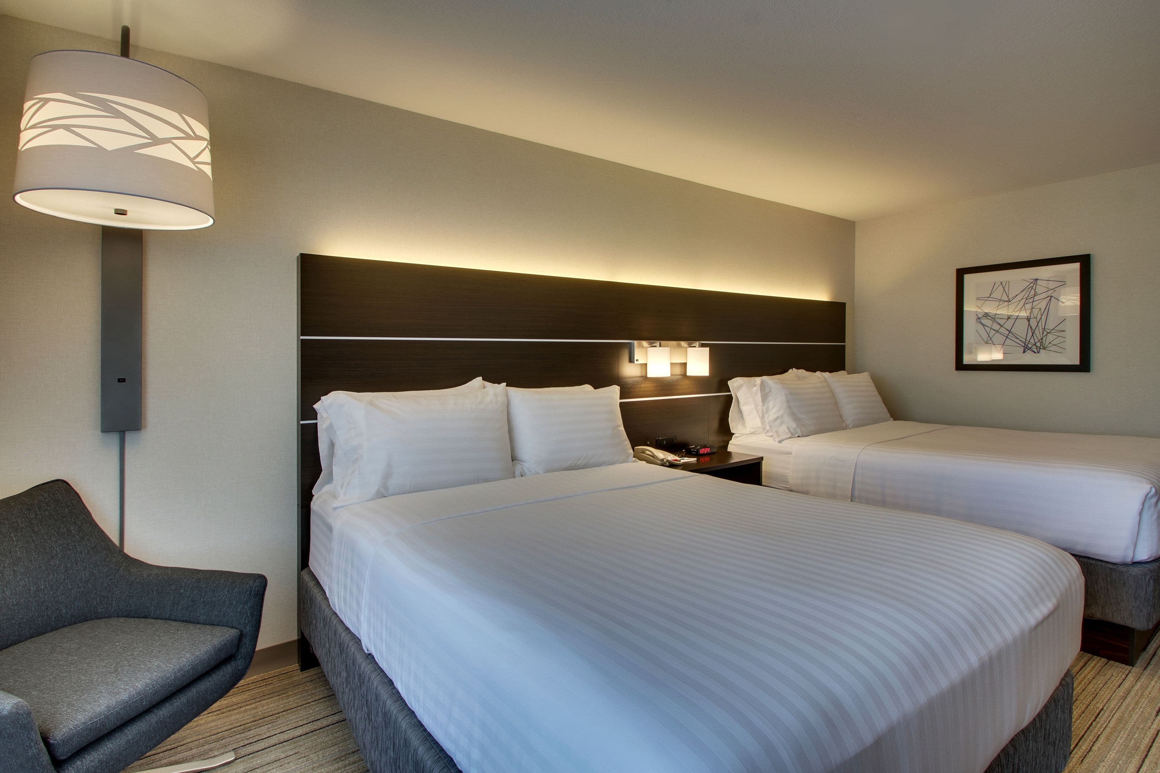 Holiday Inn Express & Suites Morris — 28