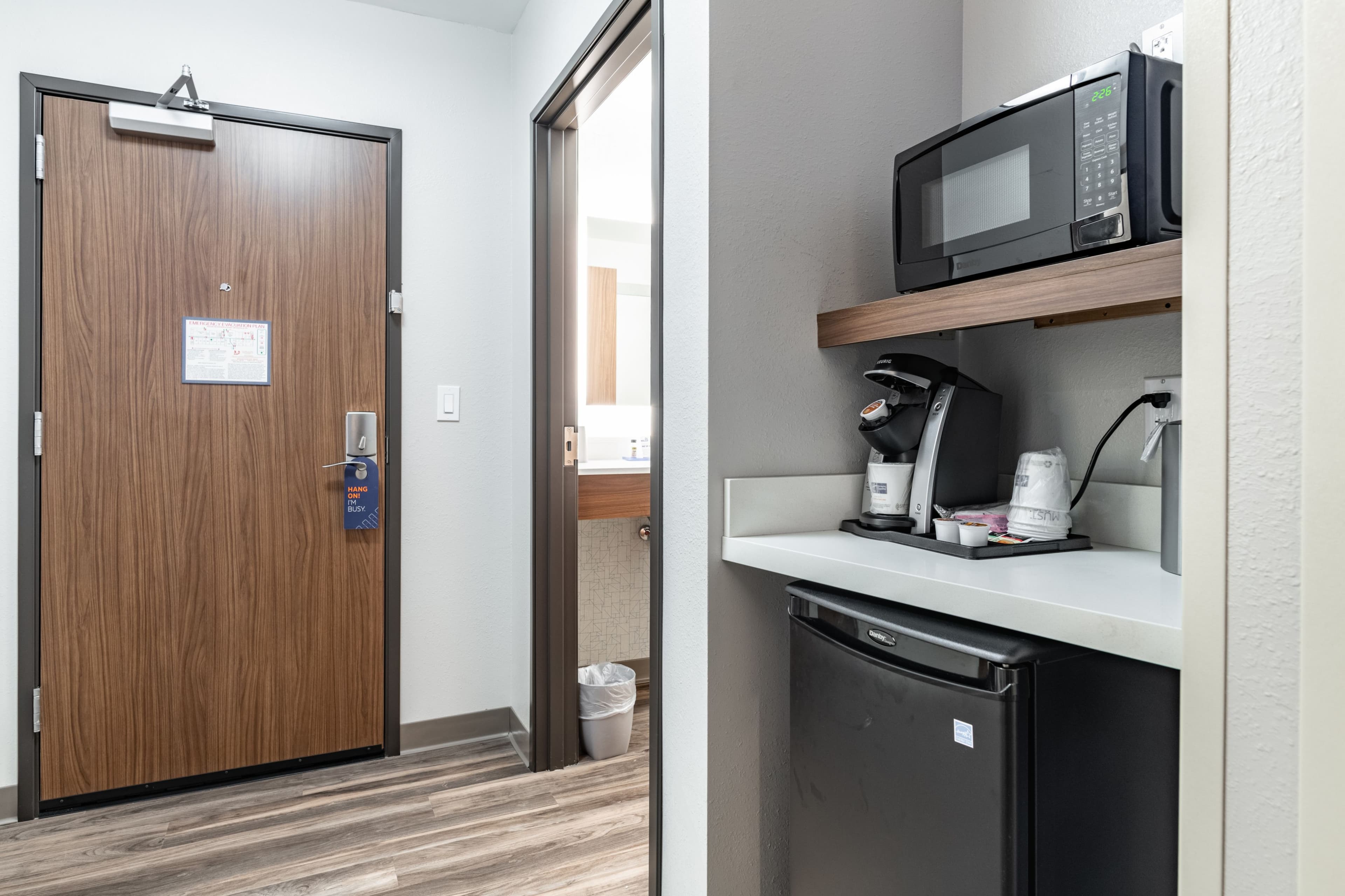 Holiday Inn Express & Suites Moundsville - Image 3