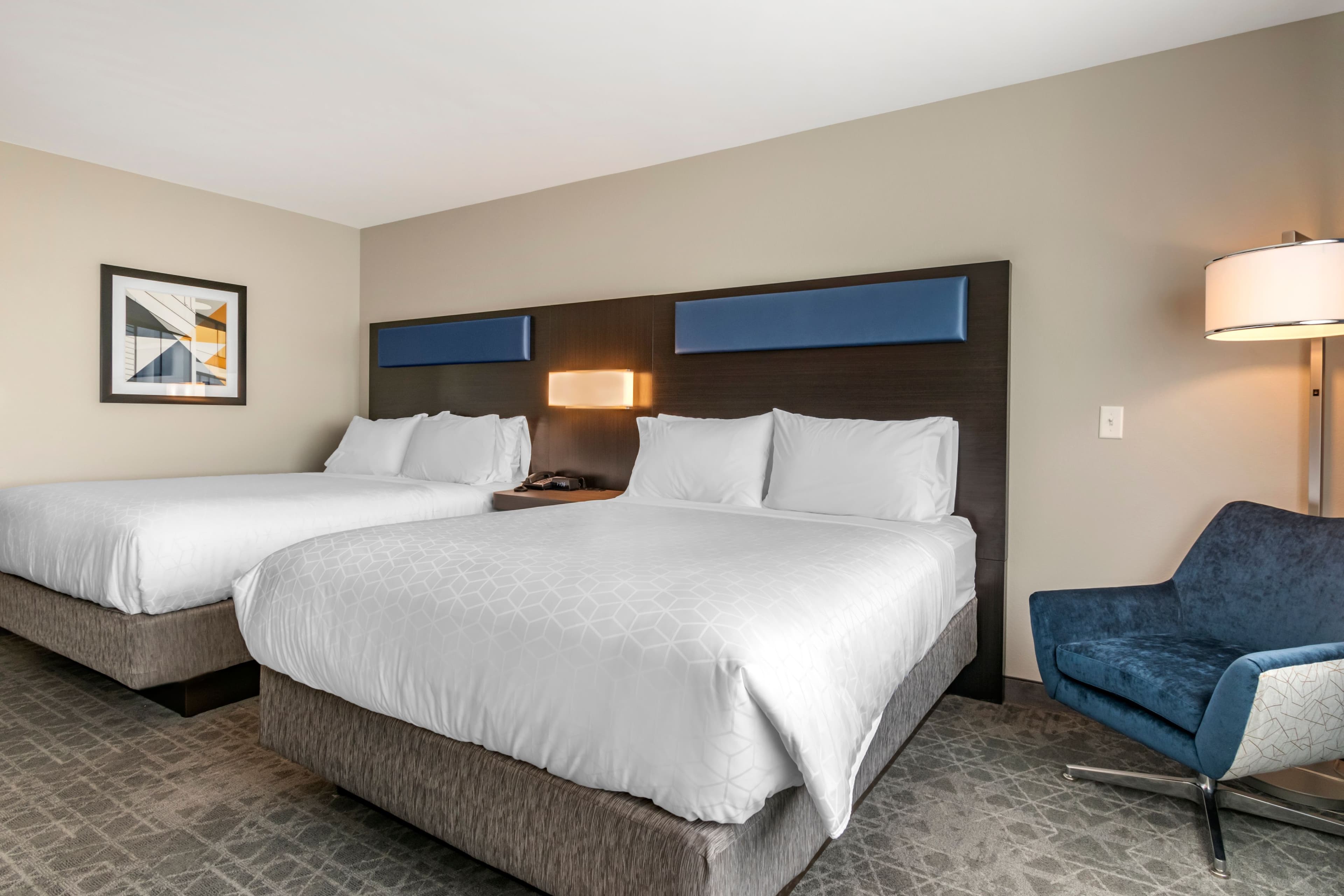 Holiday Inn Express & Suites Lancaster - Mount Joy — 19