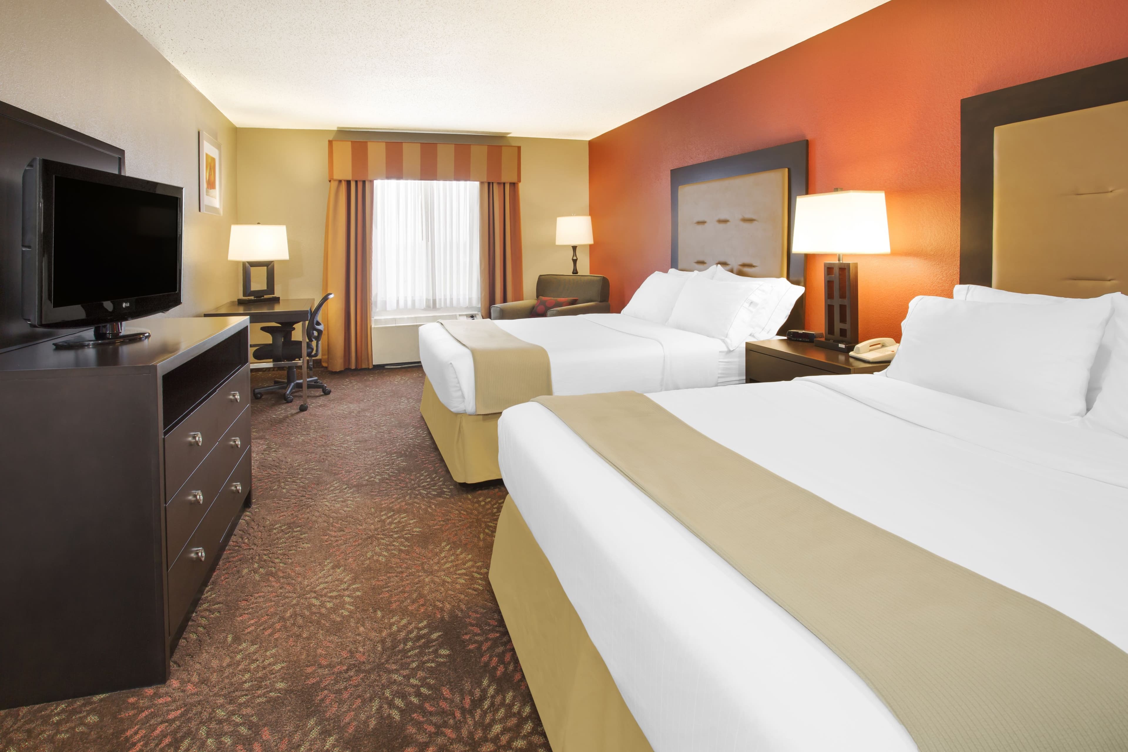 Independent (SPHC) Muncie Place Hotel & Suites — 9