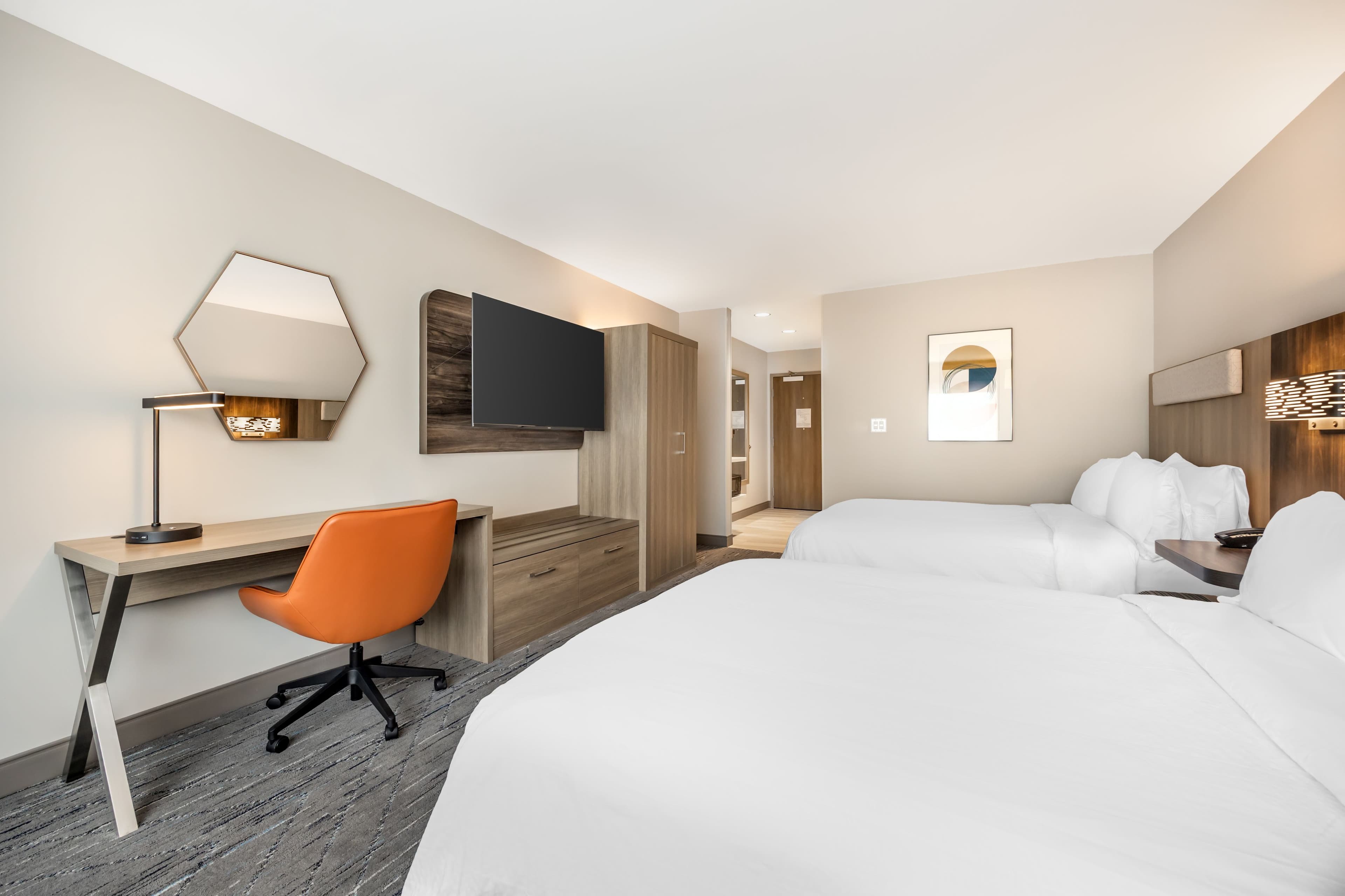 Holiday Inn Express & Suites Nashville West End - Univ Area — 9