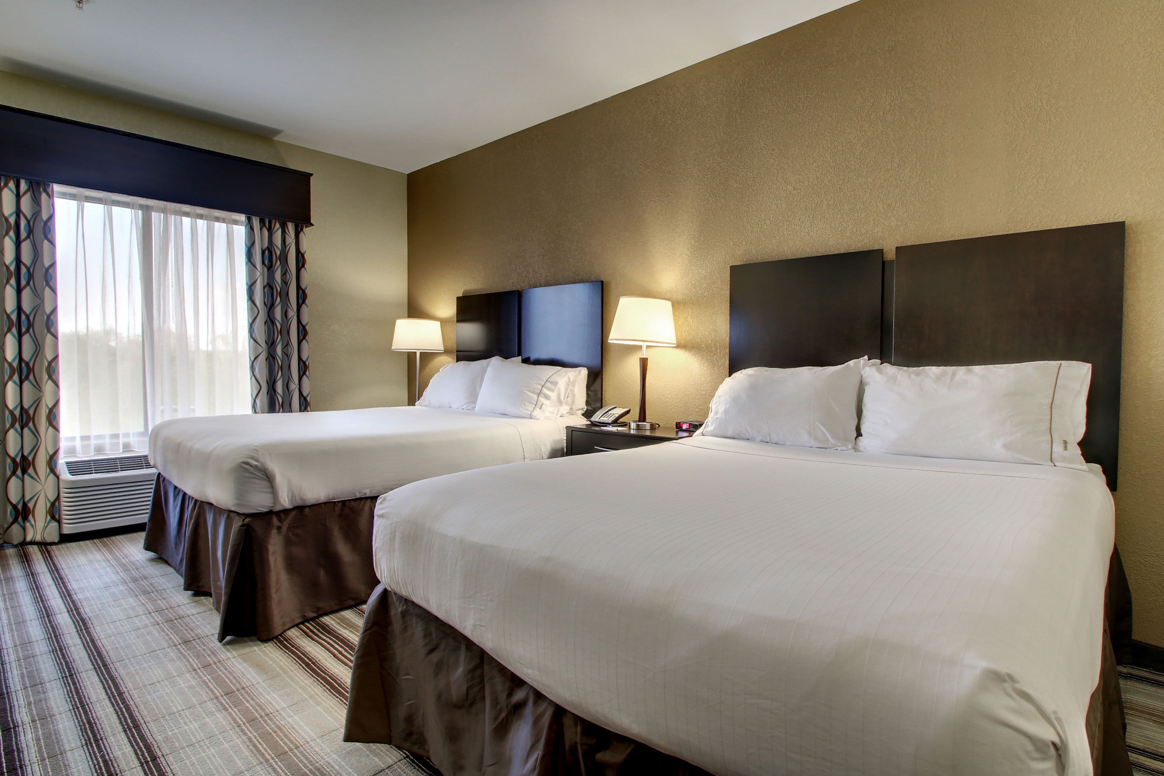 Holiday Inn Express & Suites Natchez South — 15