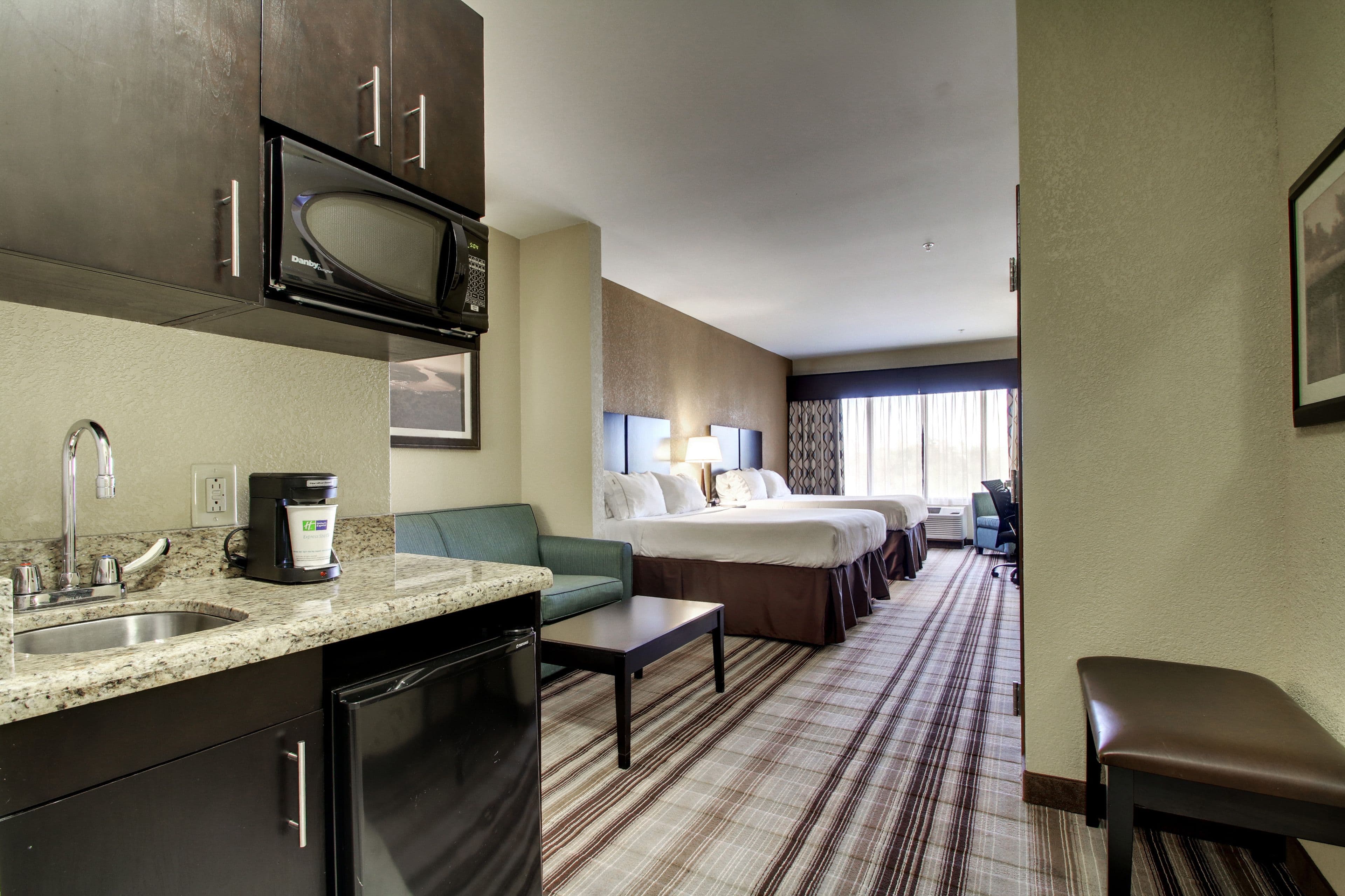 Holiday Inn Express & Suites Natchez South — 22