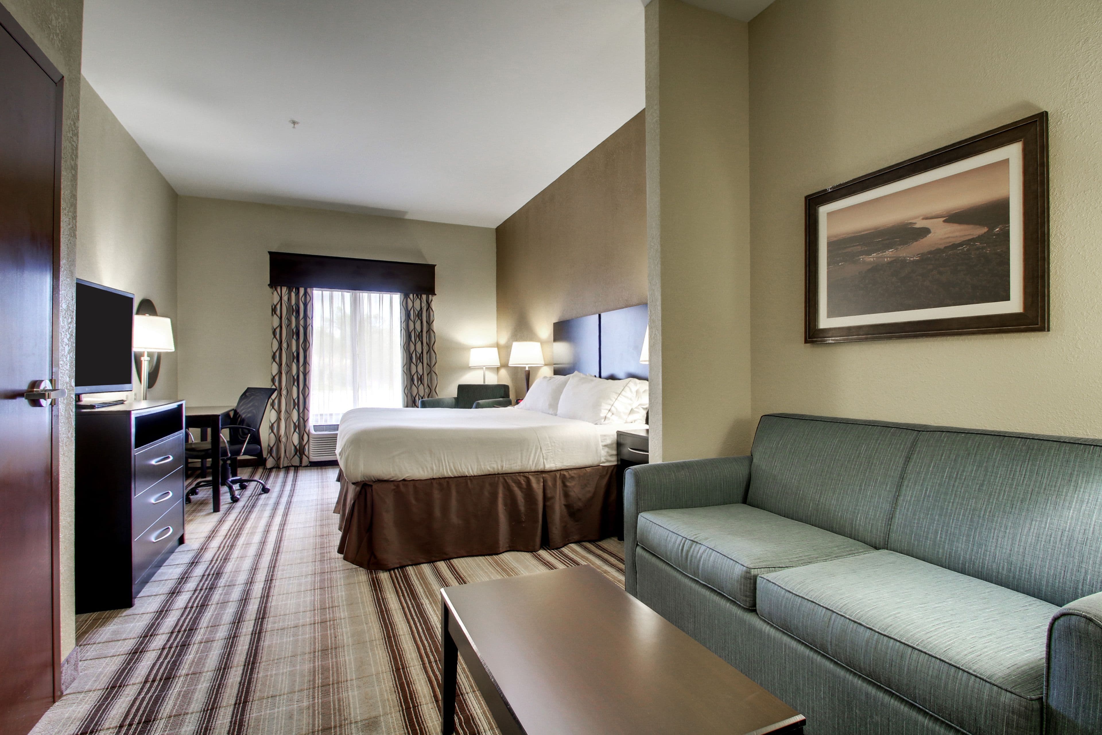 Holiday Inn Express & Suites Natchez South — 31