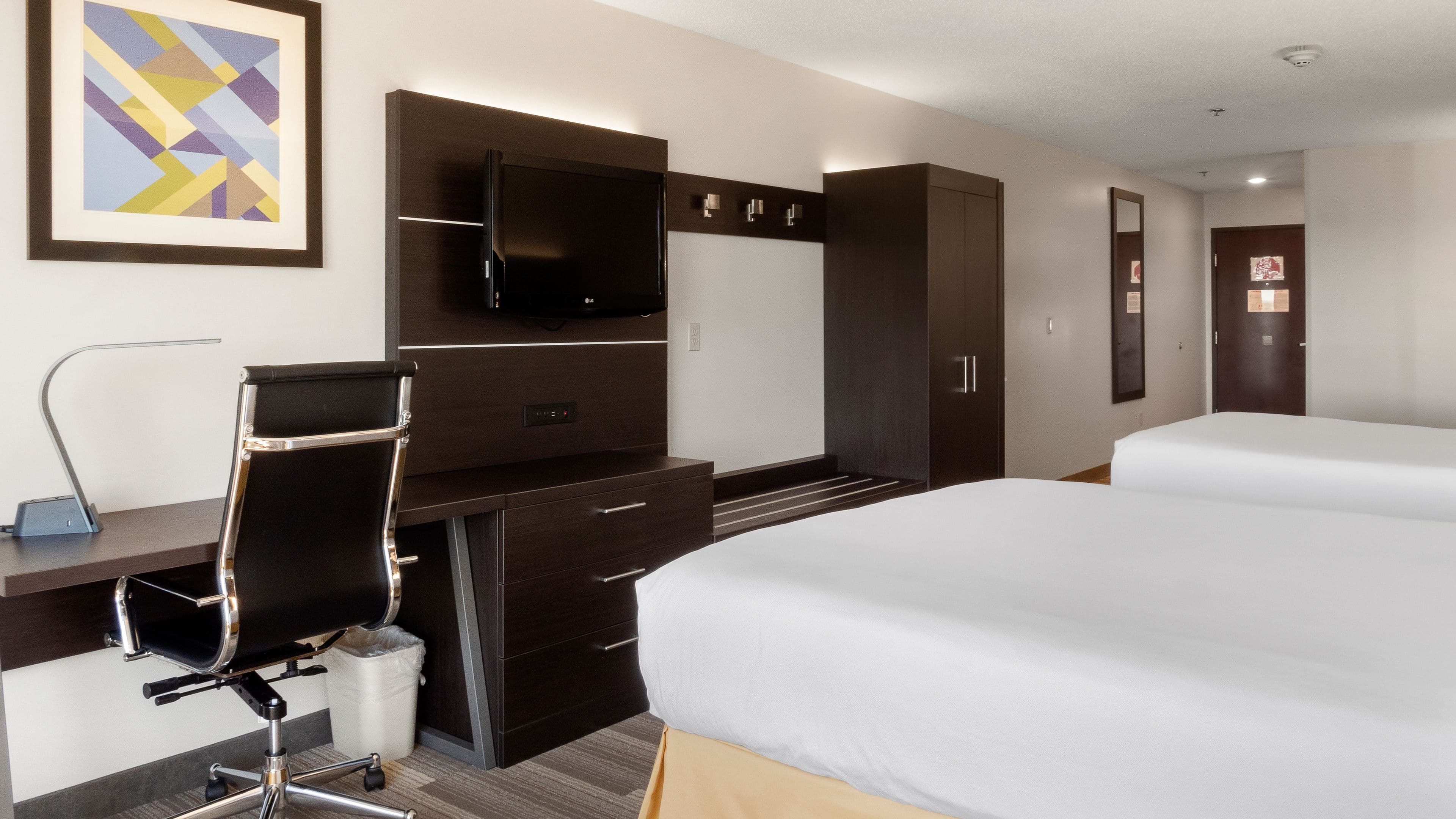 Holiday Inn Express & Suites Newton Sparta — 41
