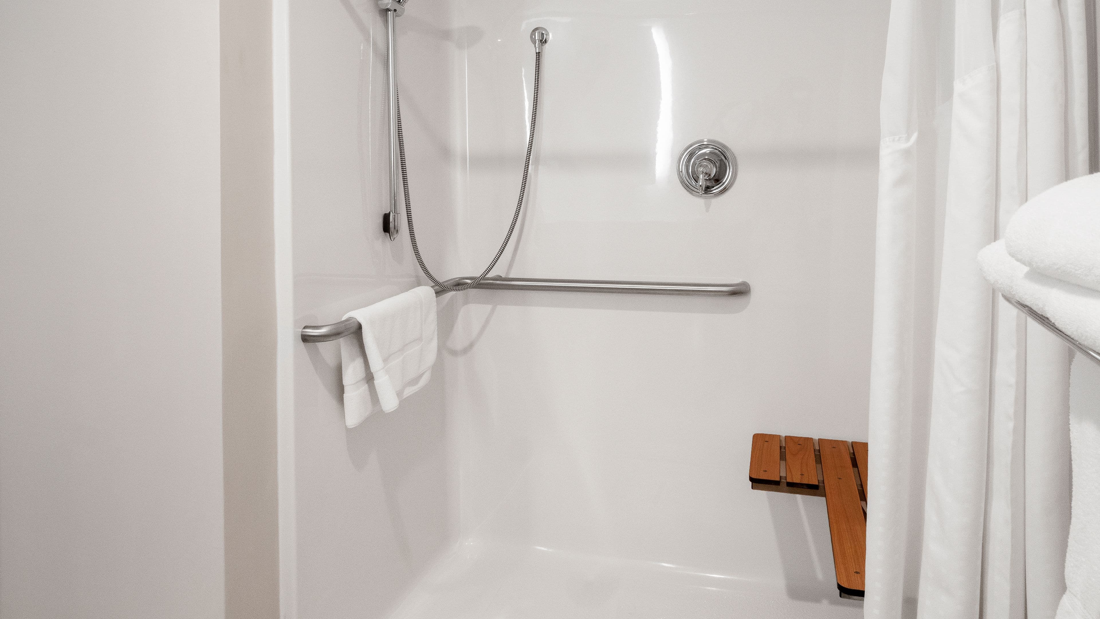 Holiday Inn Express & Suites Newton Sparta — 29