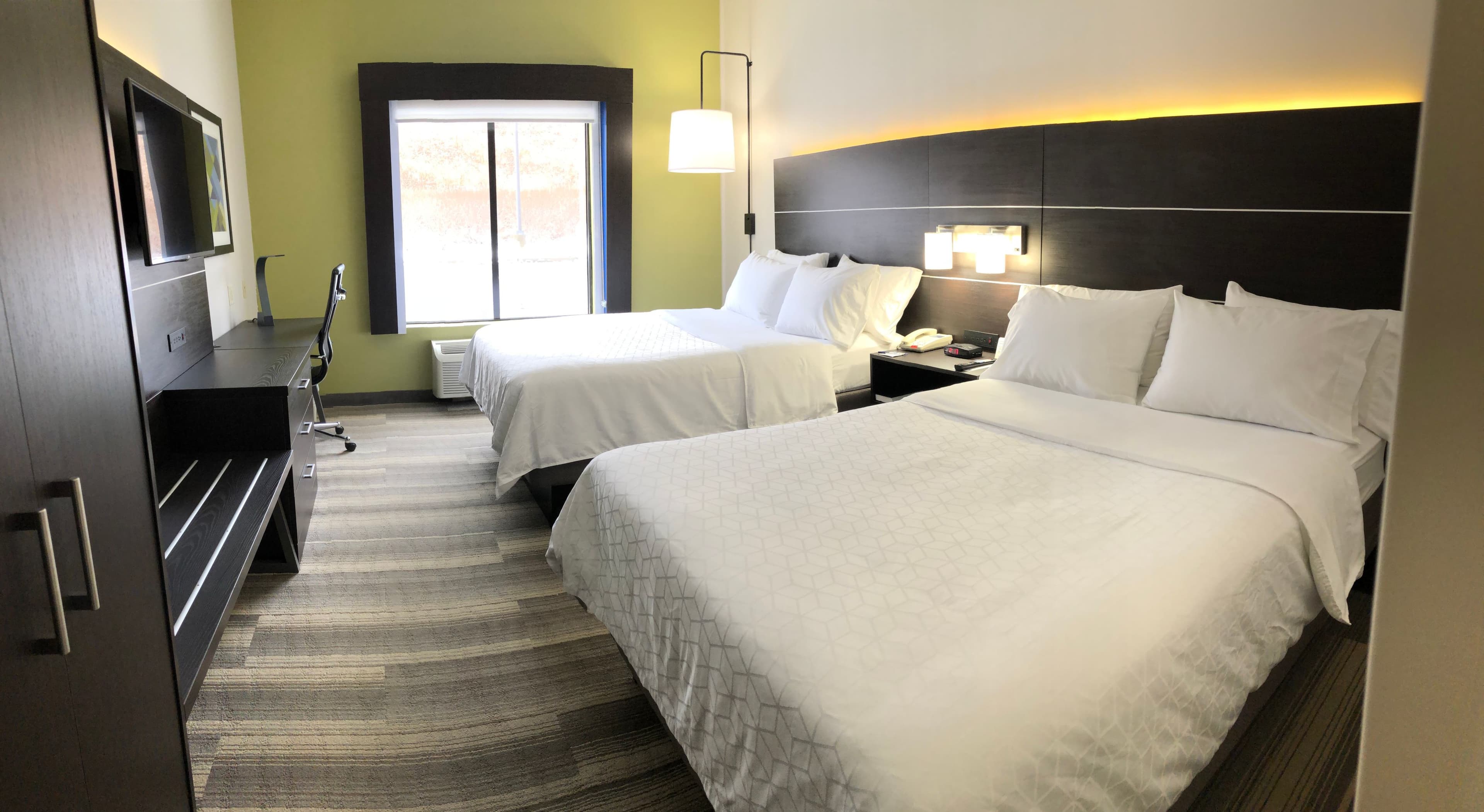 Holiday Inn Express & Suites Newton Sparta — 30