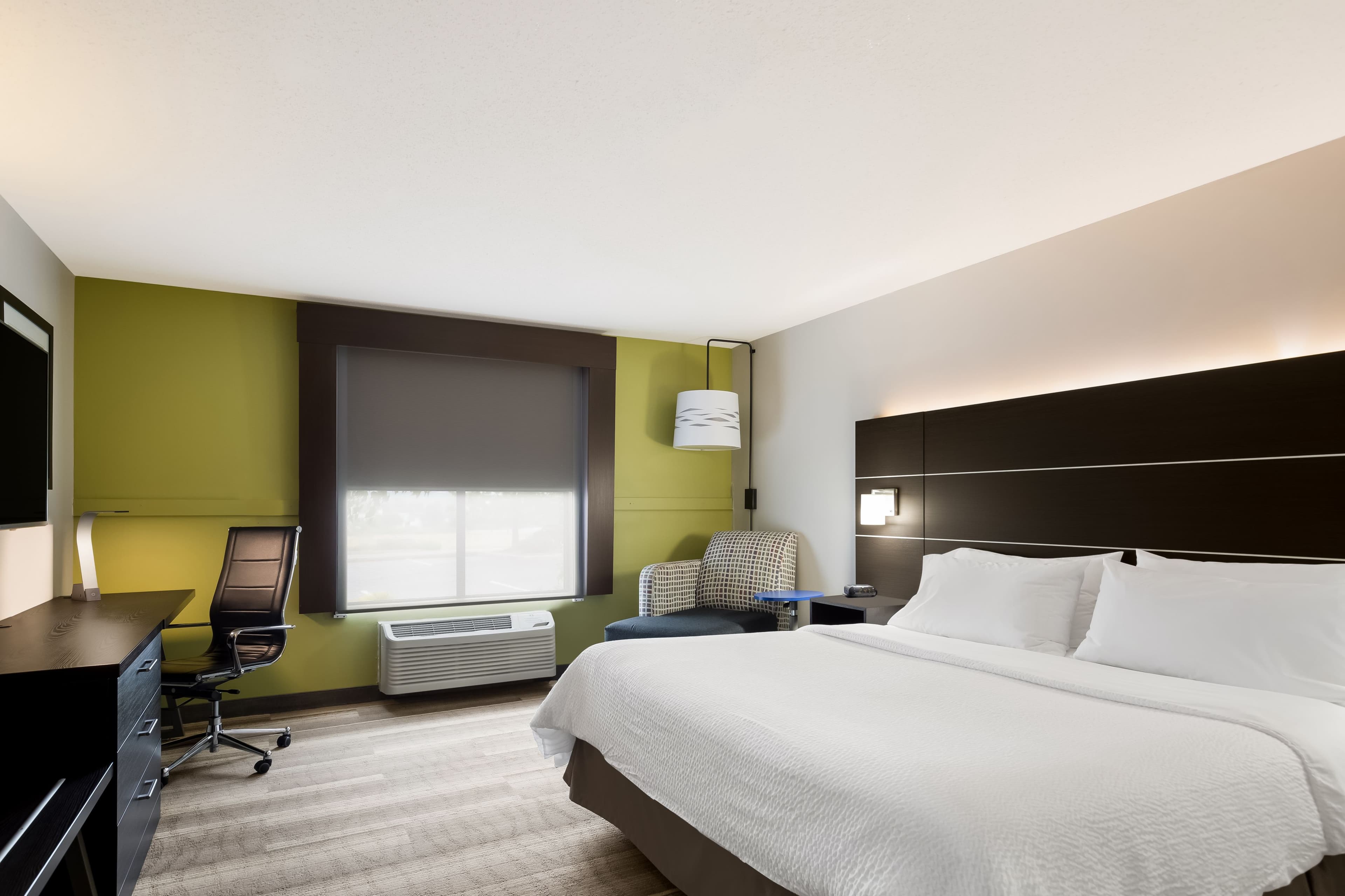 Holiday Inn Express & Suites Newton Sparta — 16