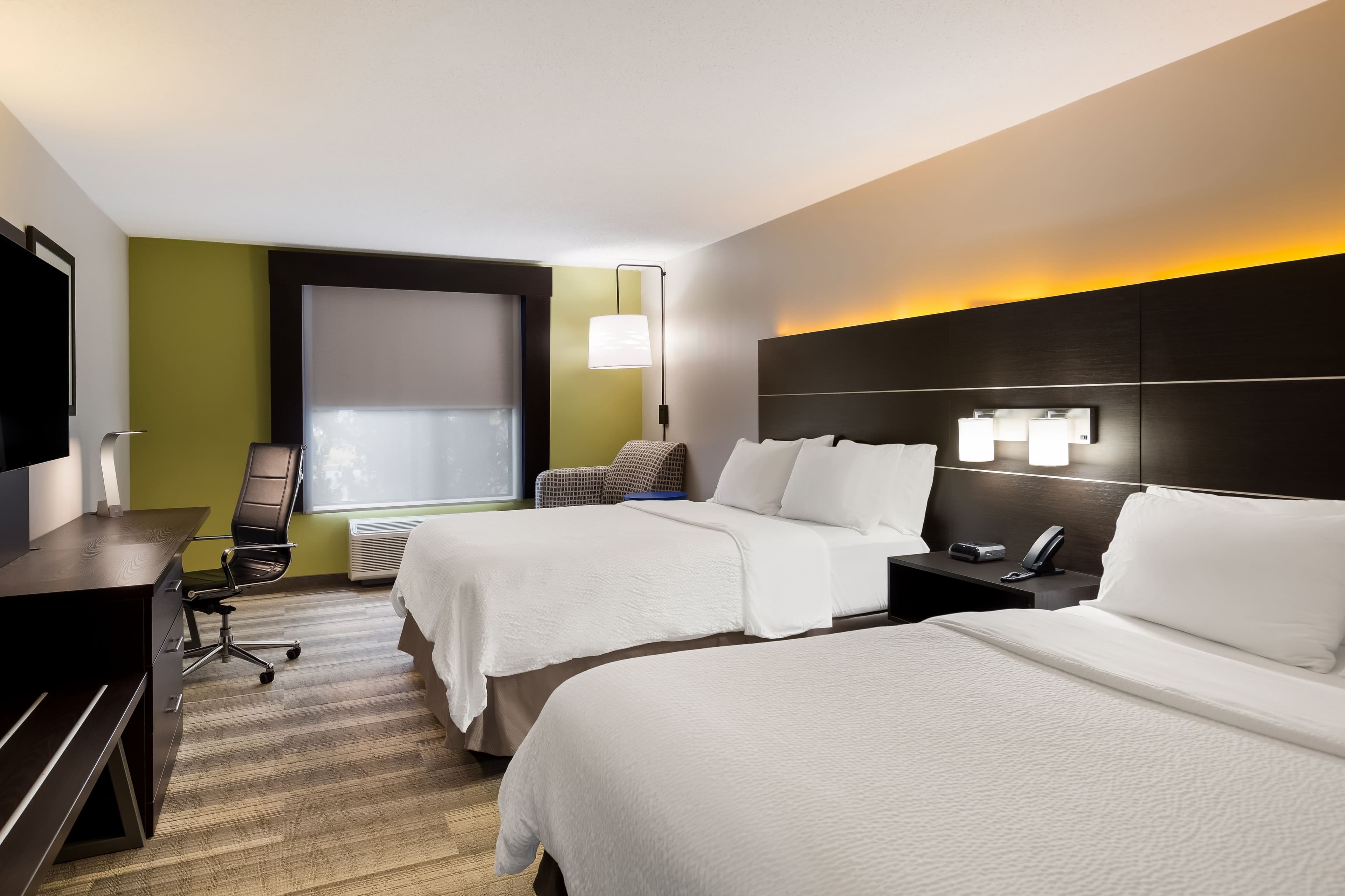 Holiday Inn Express & Suites Newton Sparta — 54