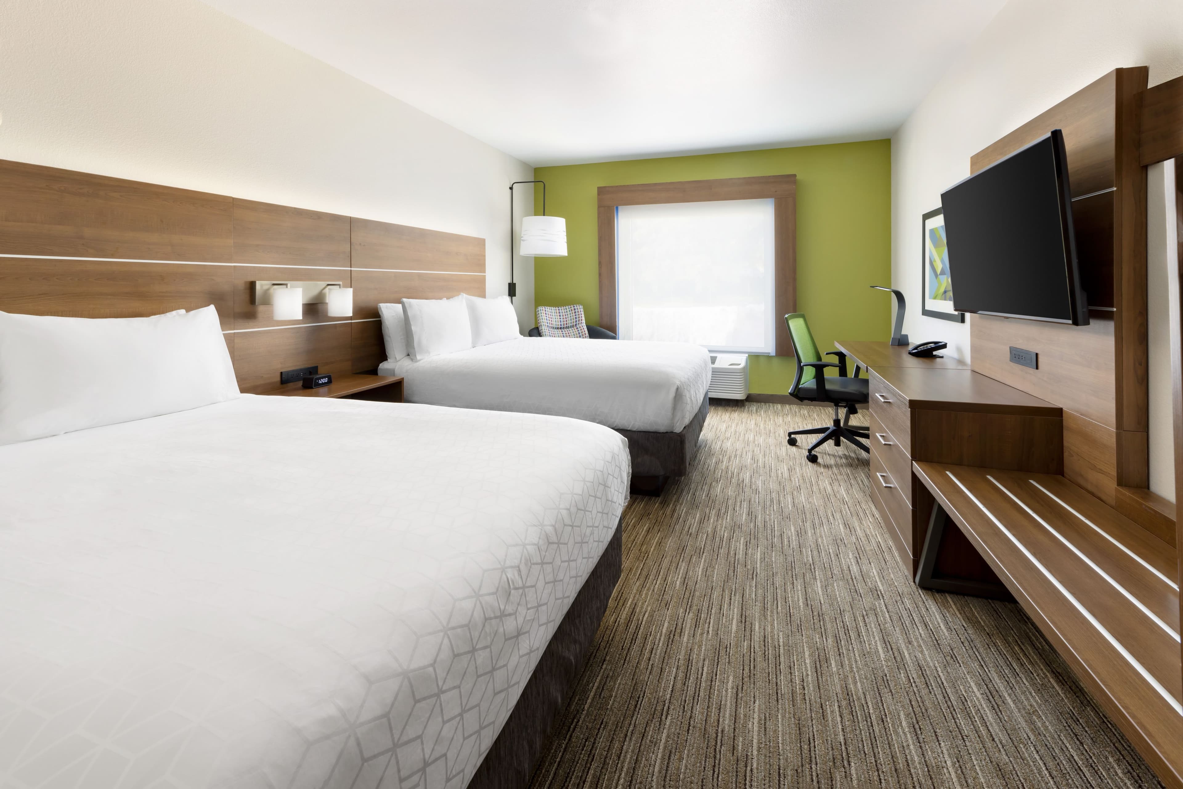 Holiday Inn Express & Suites Oakhurst-Yosemite Park Area — 12