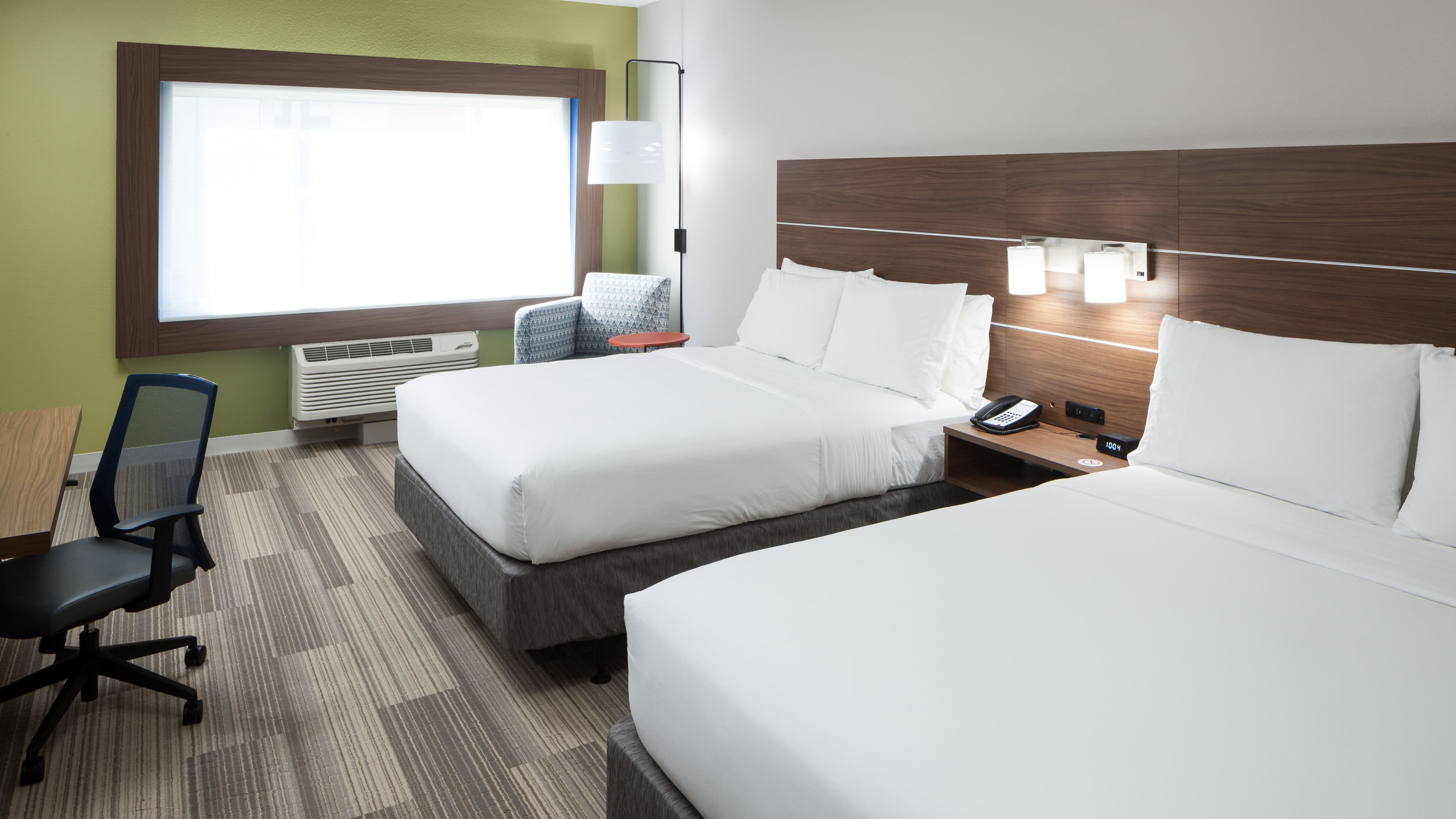 Holiday Inn Express & Suites Orlando At Seaworld — 41