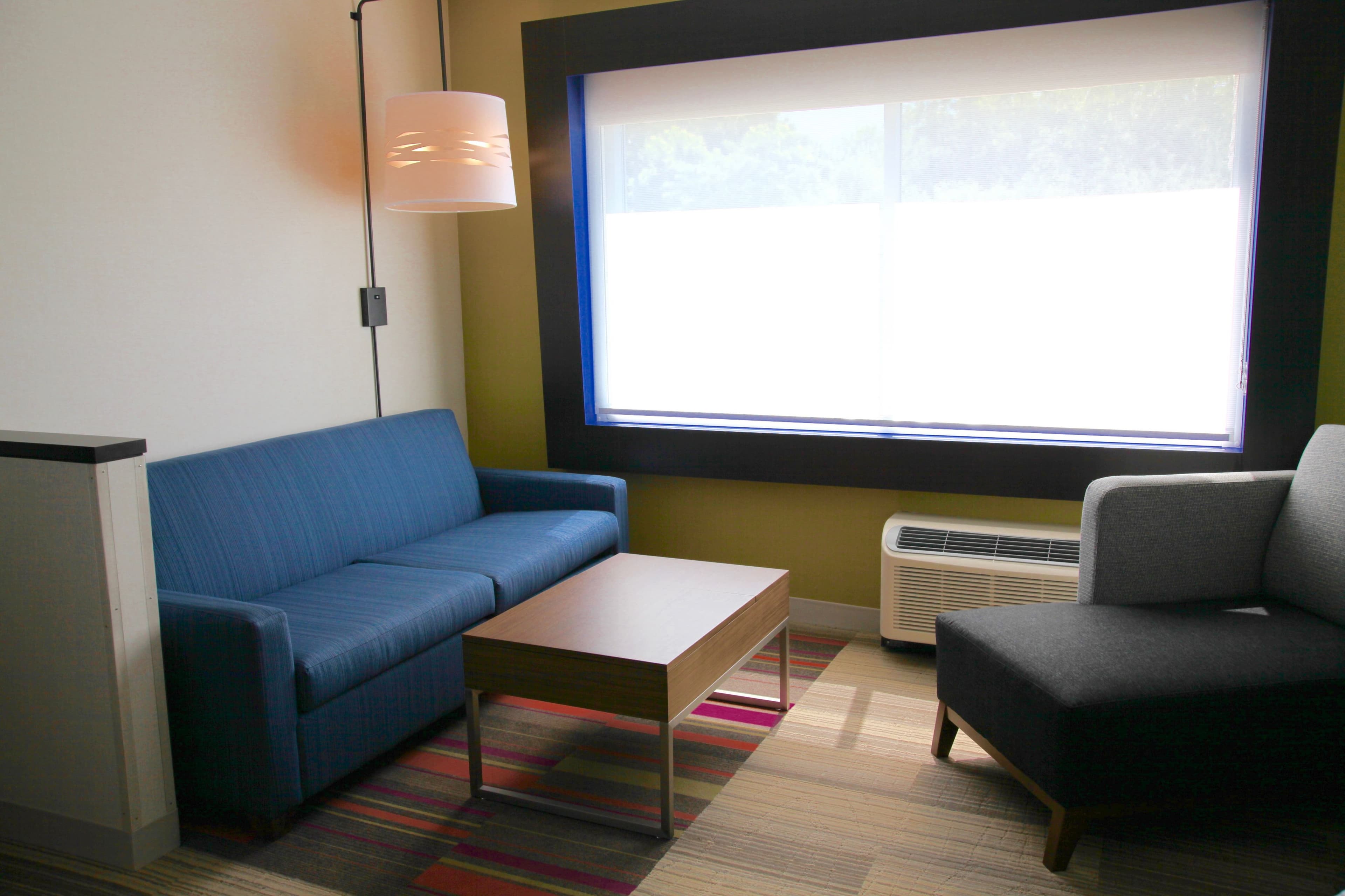 Holiday Inn Express & Suites Oswego — 31
