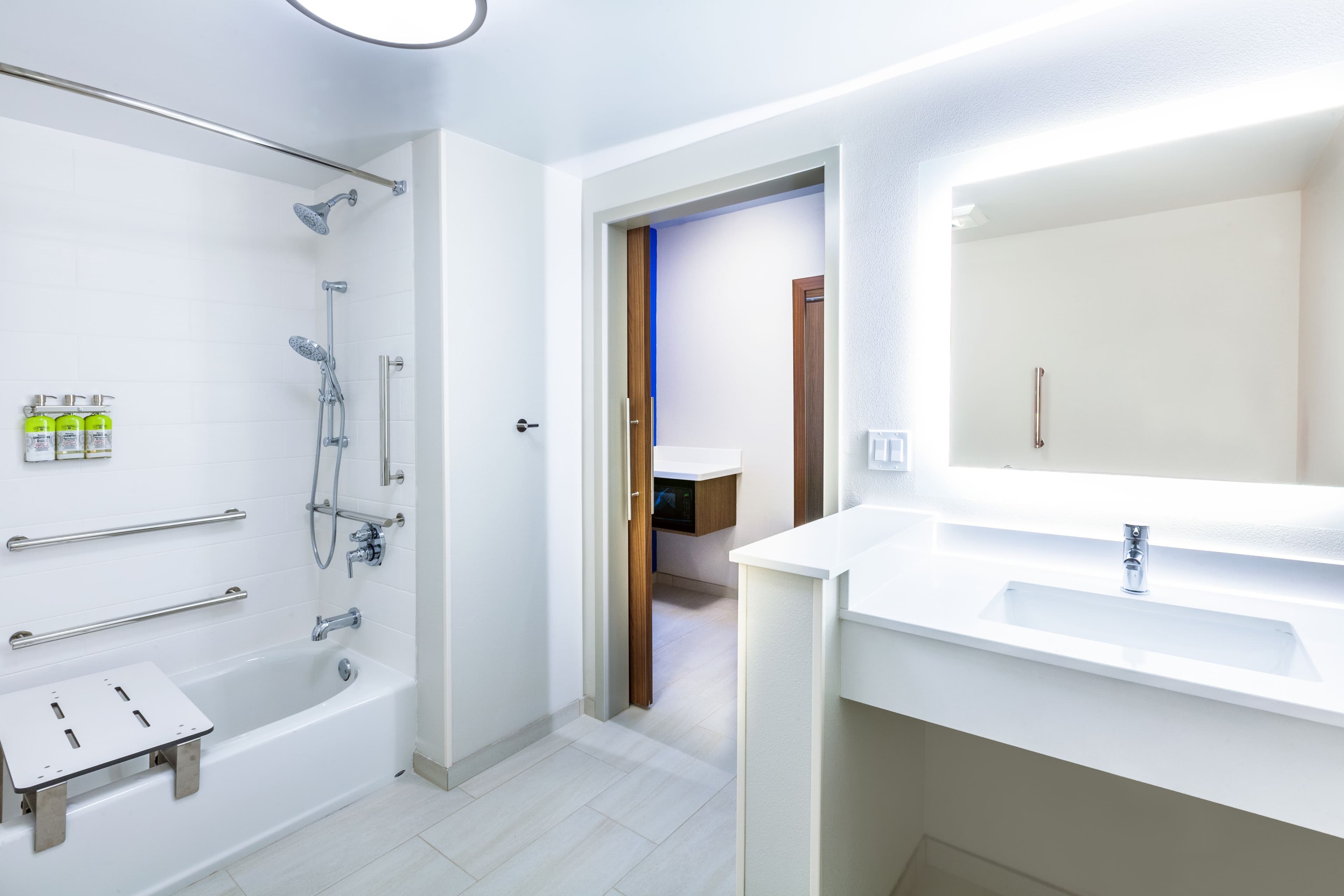 Holiday Inn Express & Suites Tulsa Northeast - Owasso — 16