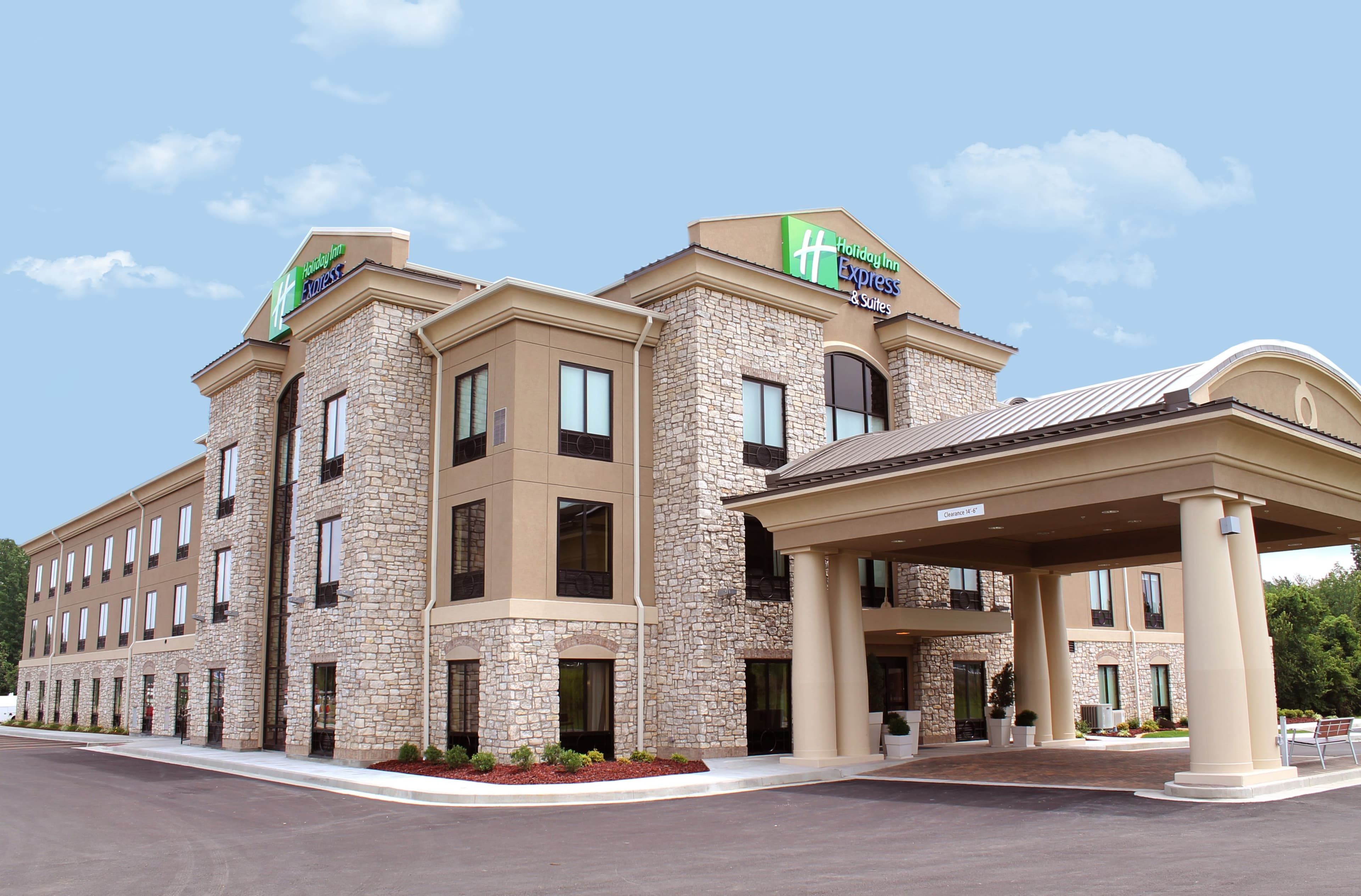 Holiday Inn Express & Suites Paducah West - Image 1