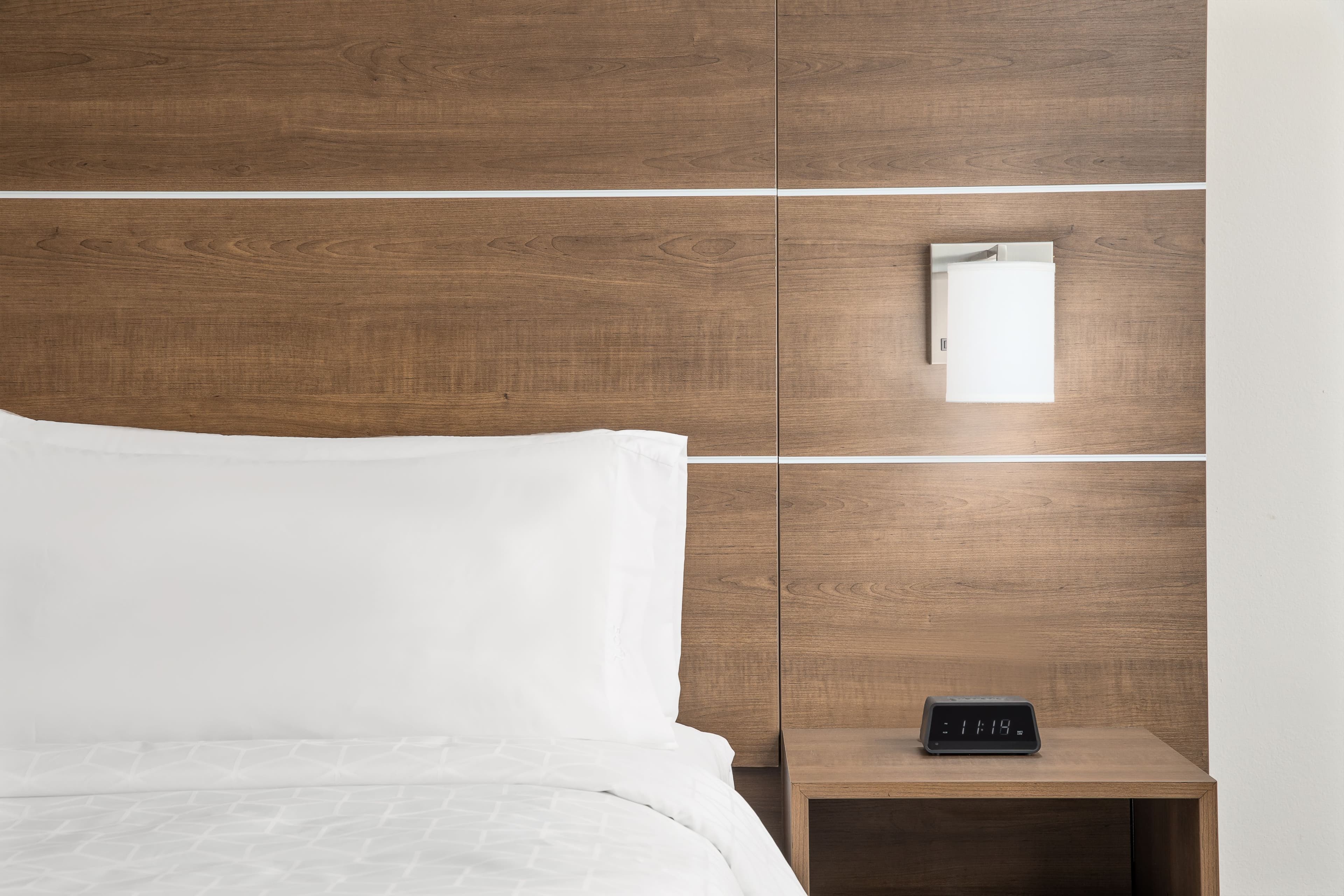 Holiday Inn Express & Suites Palm Bay — 6