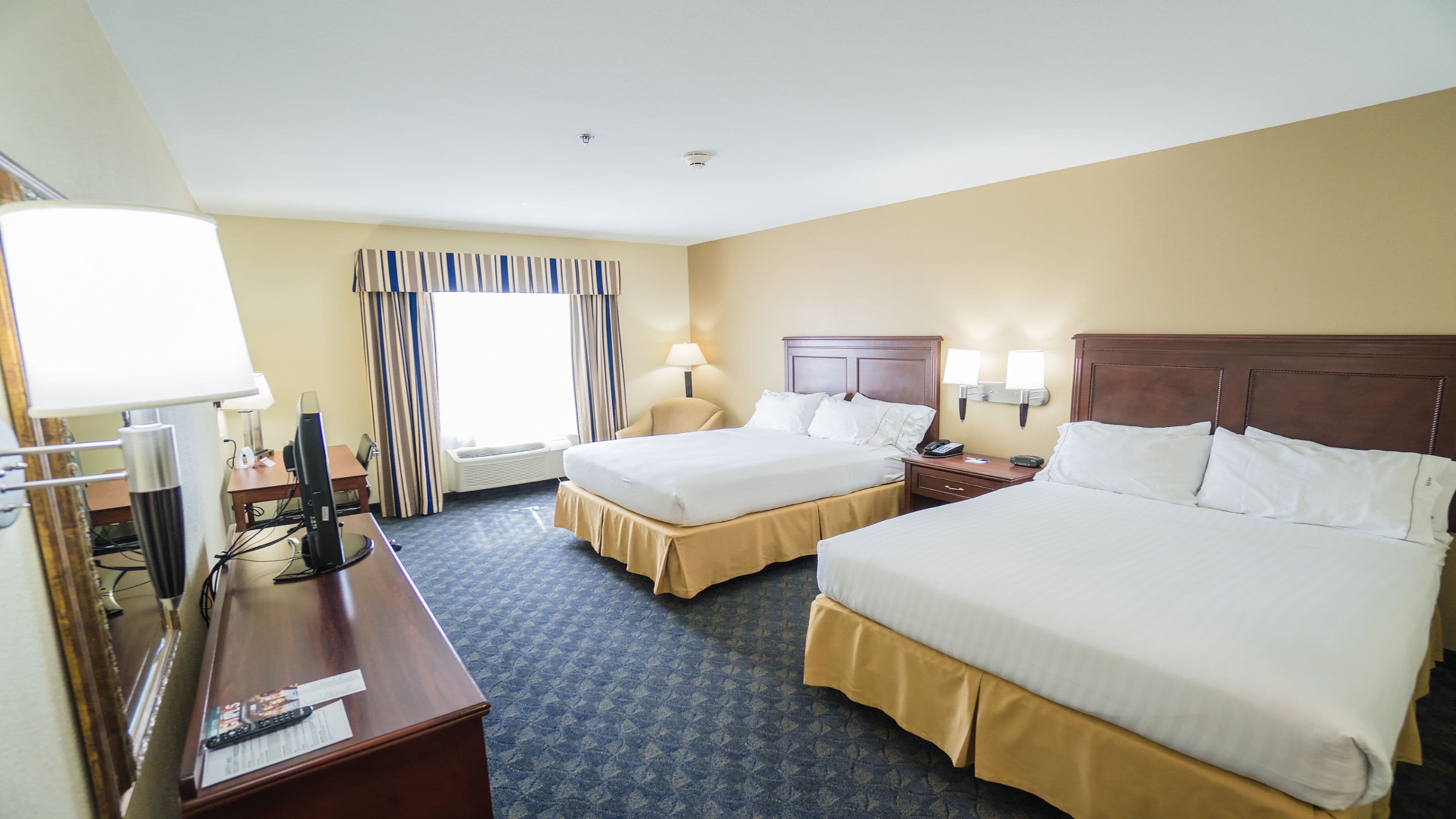 Holiday Inn Express & Suites Pampa — 33